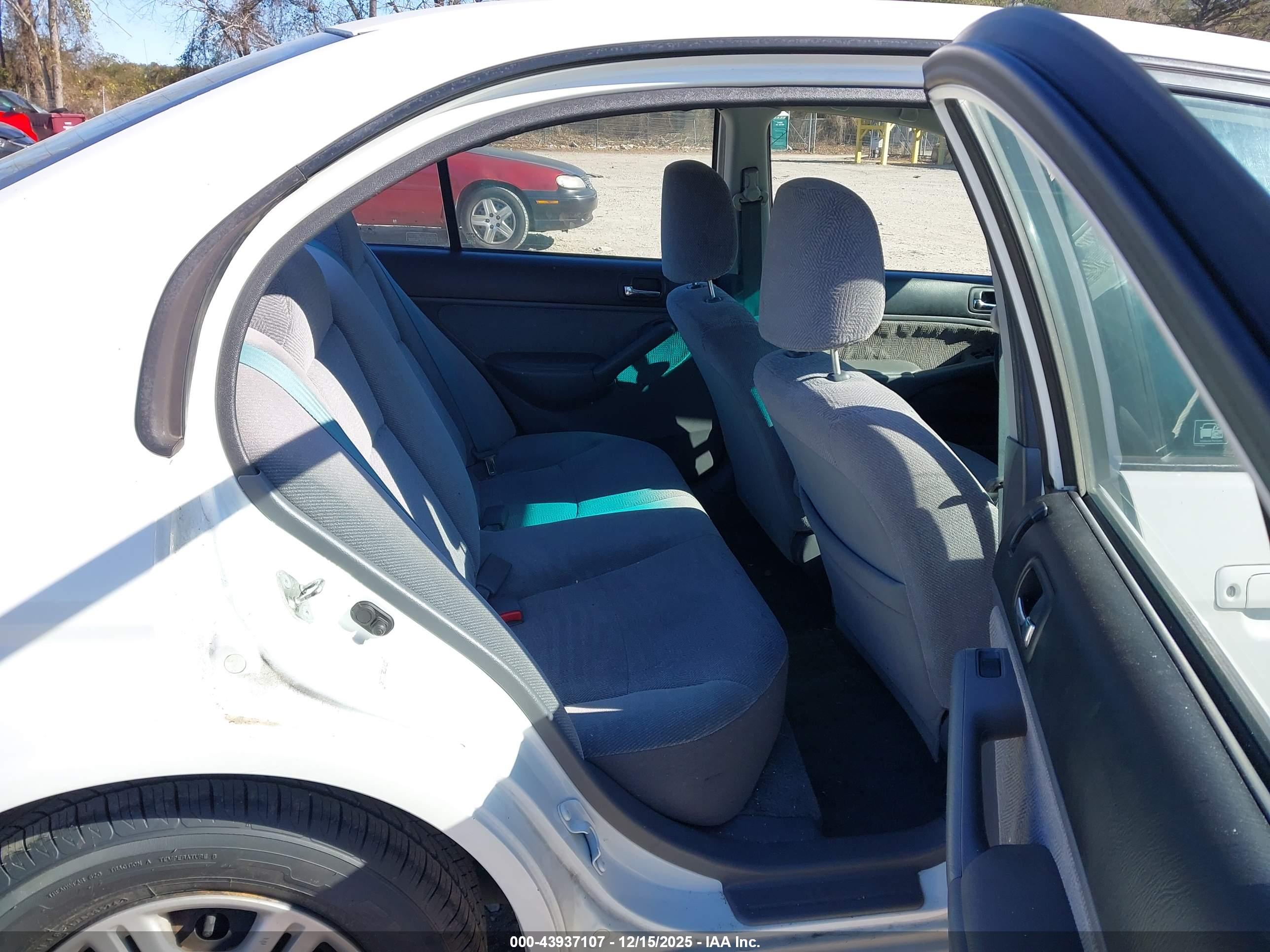 HONDA CIVIC image 8