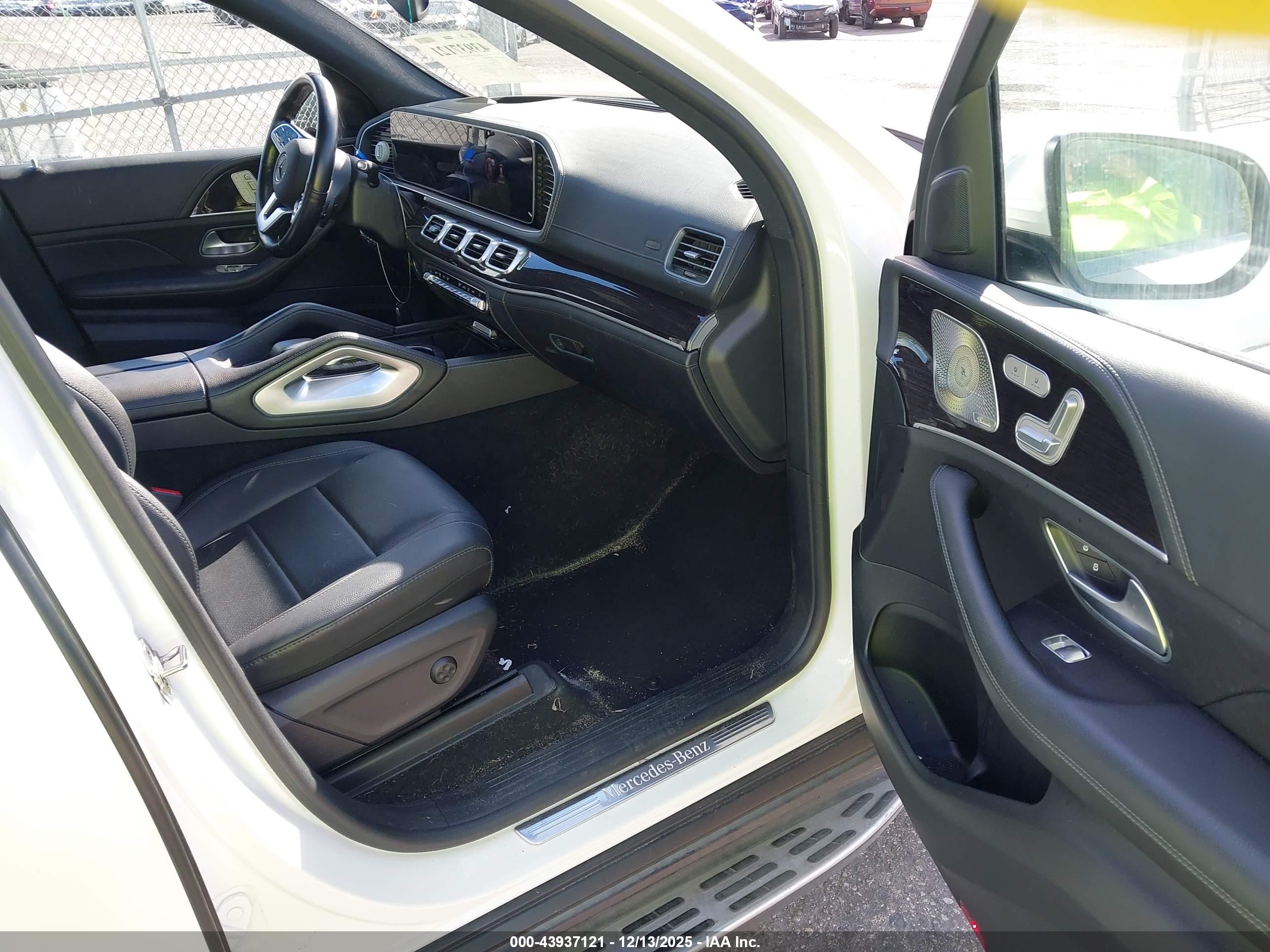 MERCEDES-BENZ GLE image 5