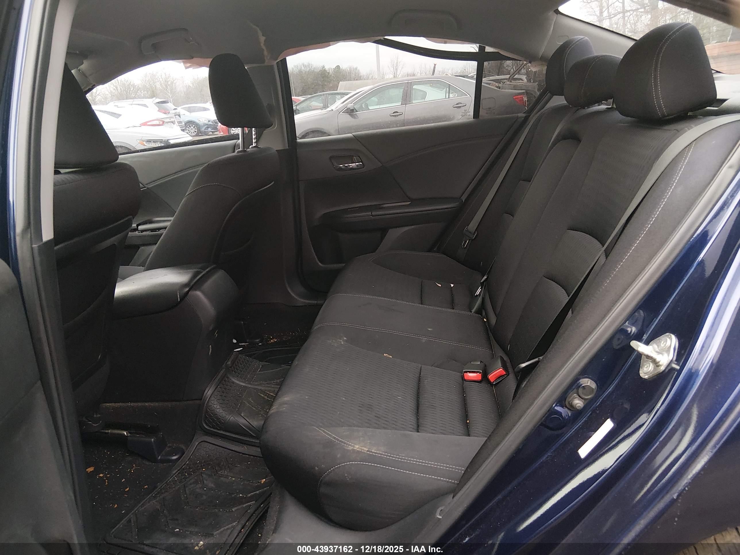 HONDA ACCORD image 8