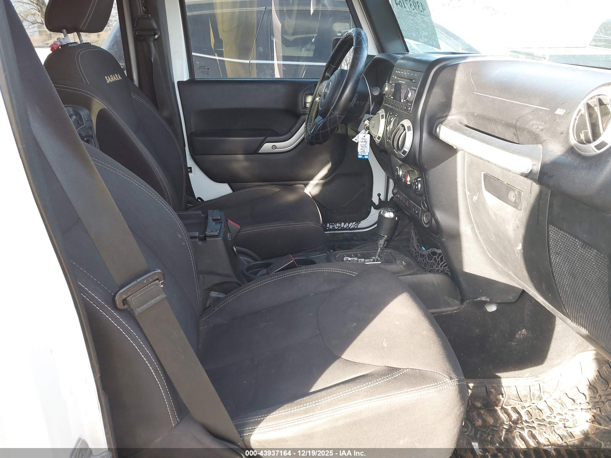 JEEP WRANGLER image 5