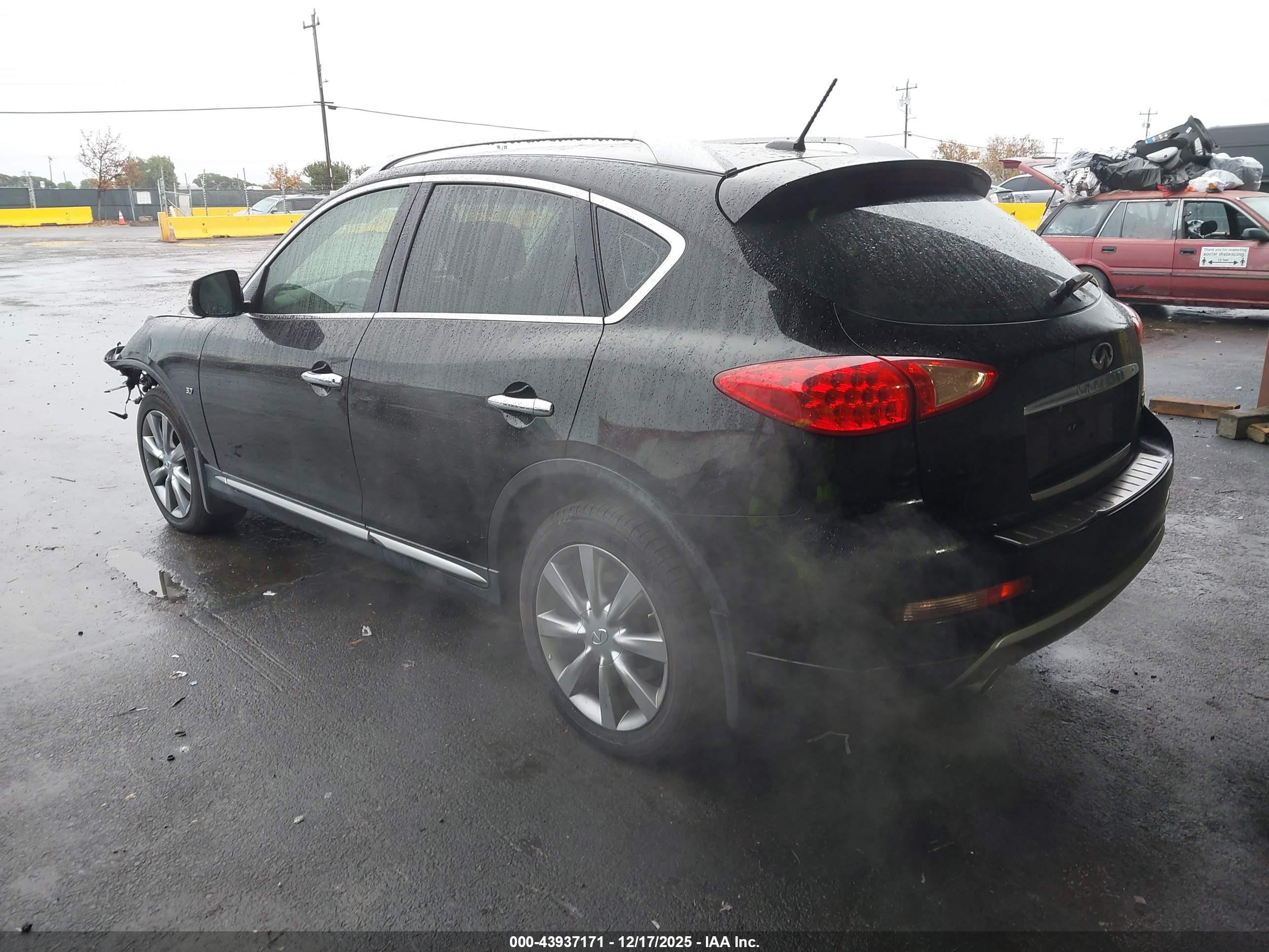 INFINITI QX50 image 3
