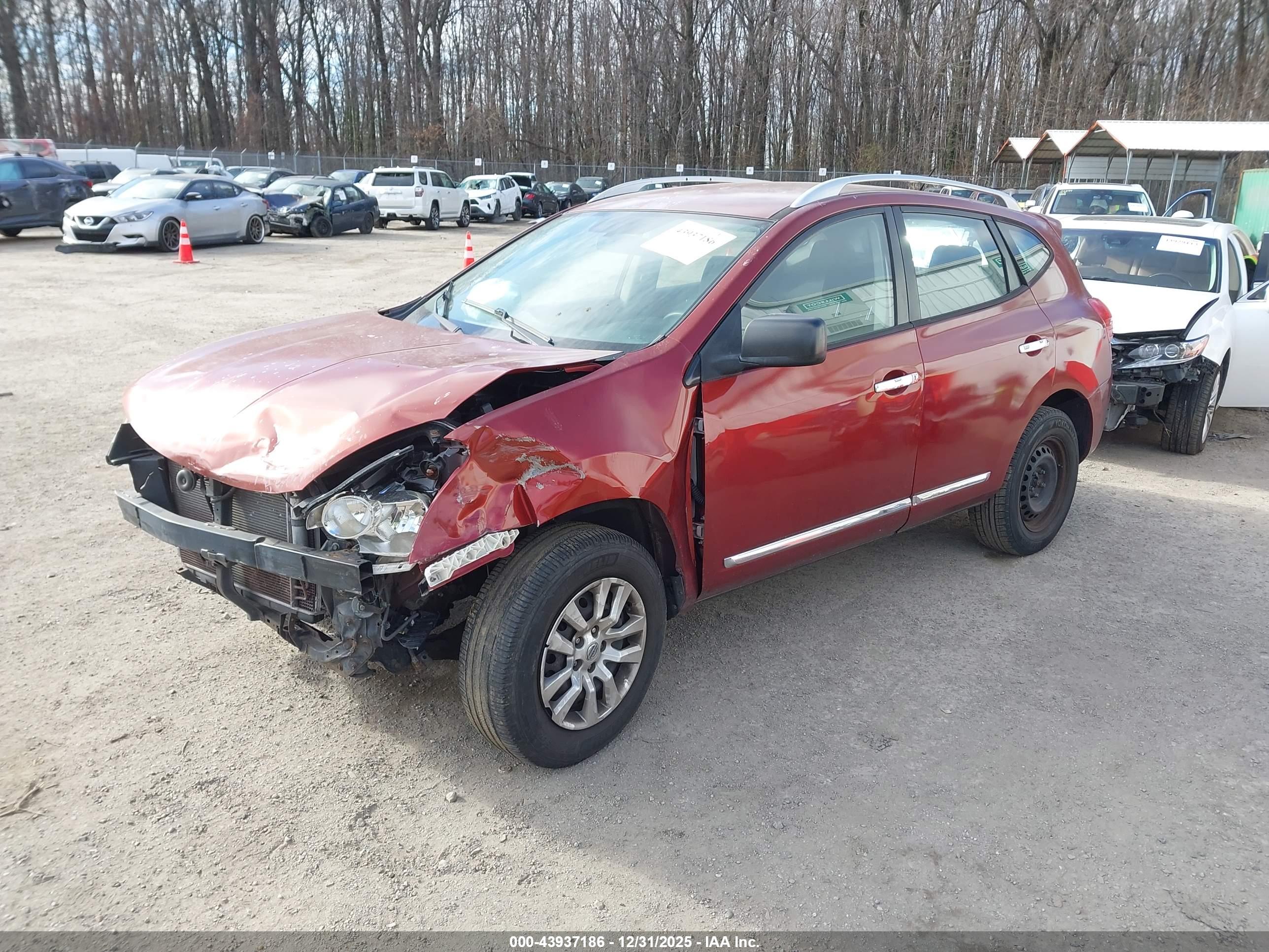 NISSAN ROGUE image 2