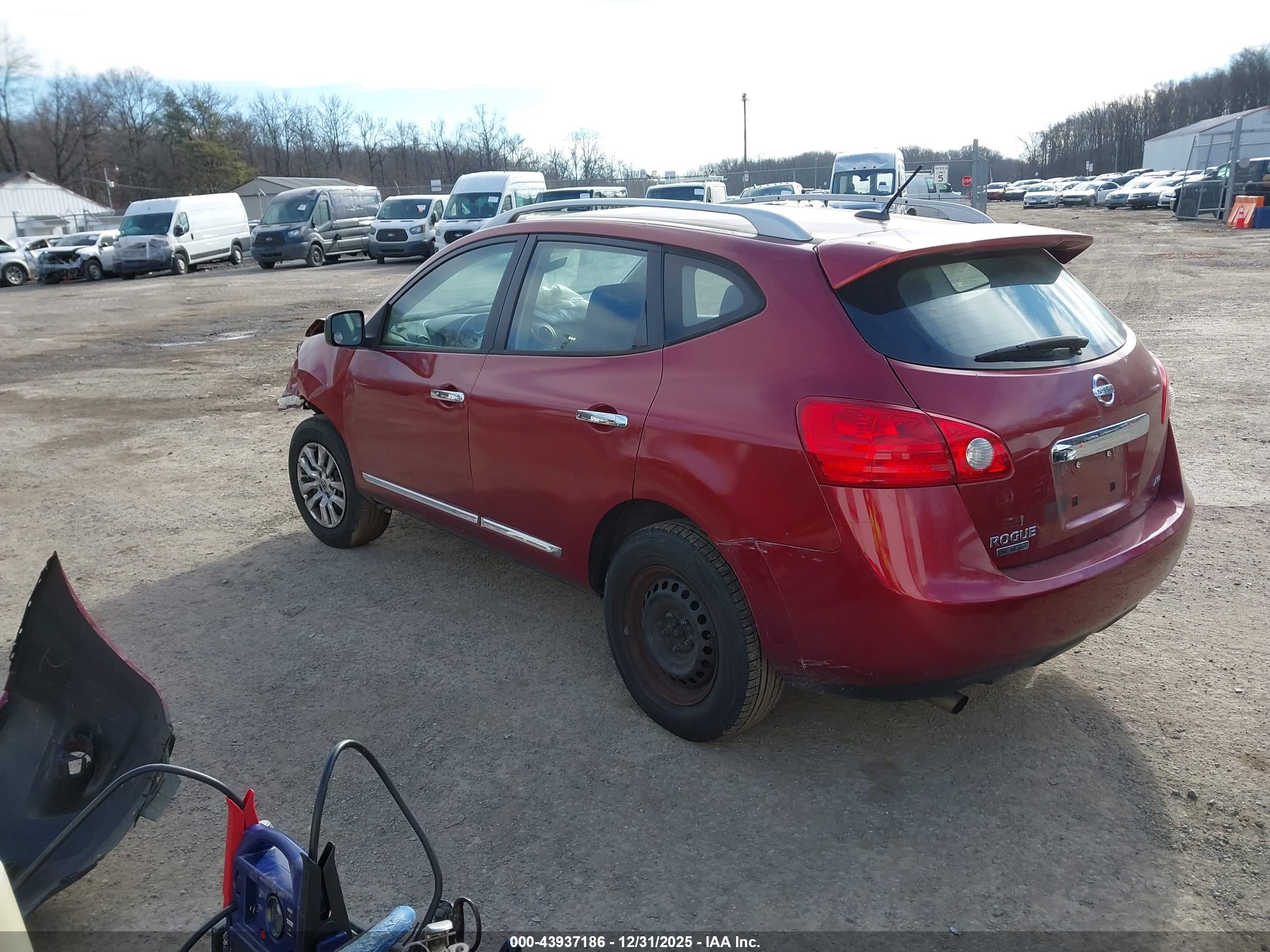 NISSAN ROGUE image 3