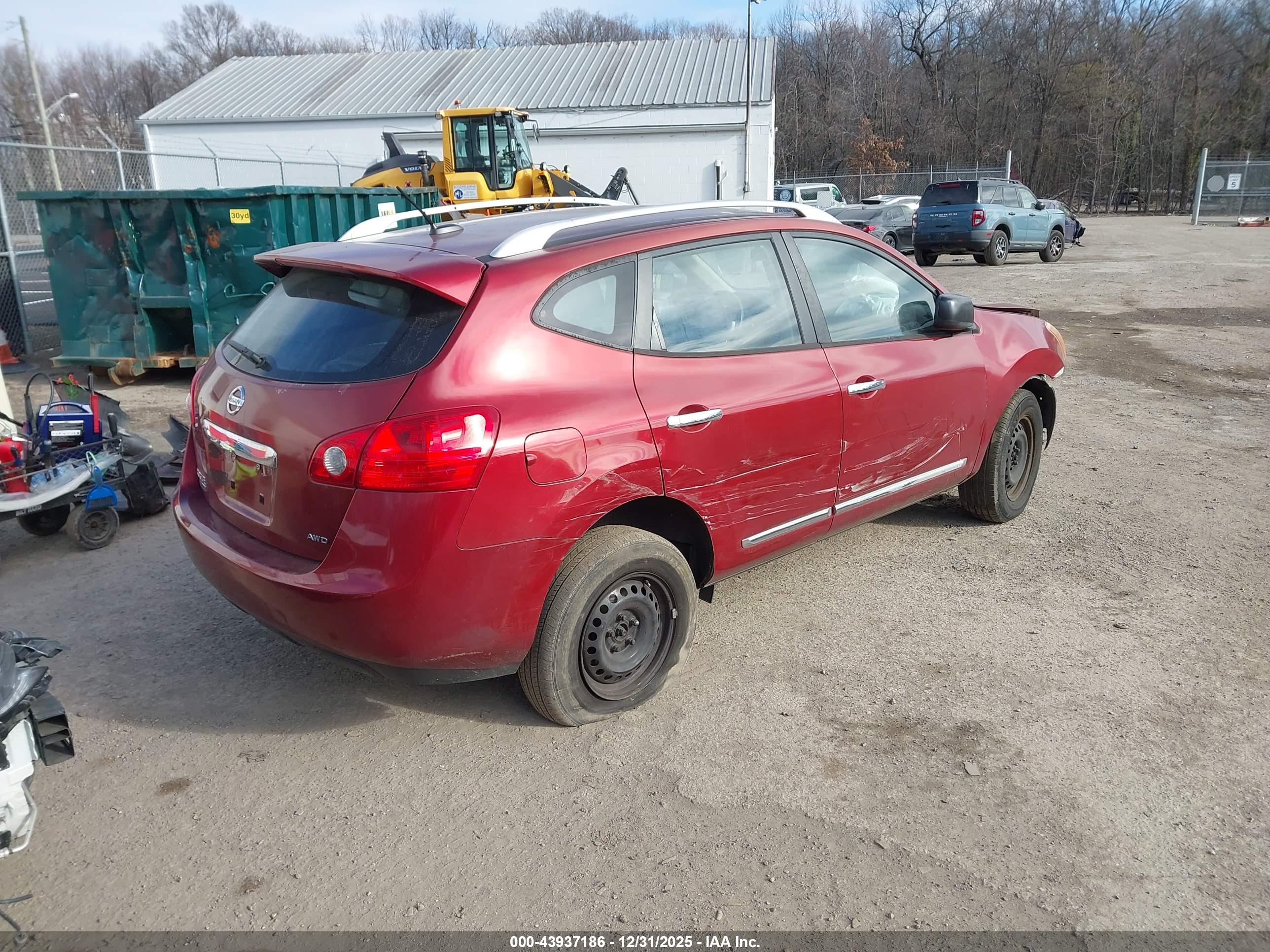 NISSAN ROGUE image 4