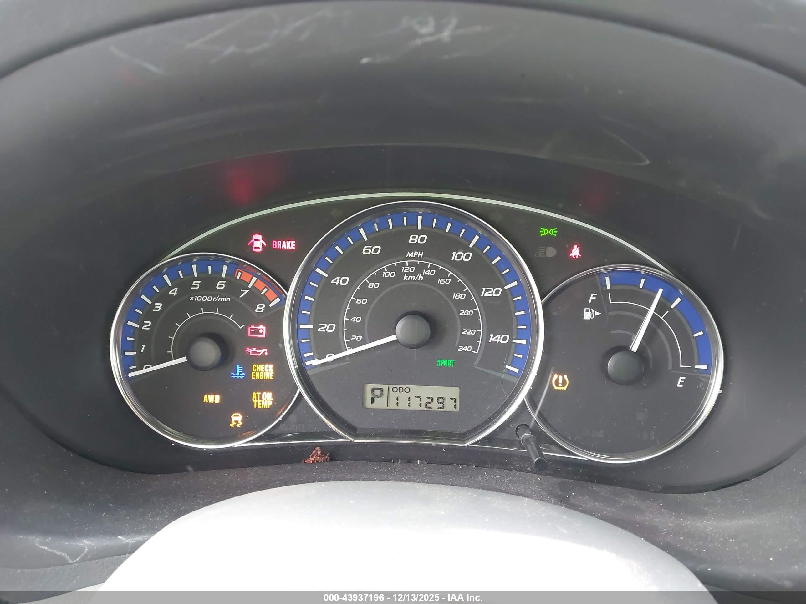 SUBARU FORESTER image 7