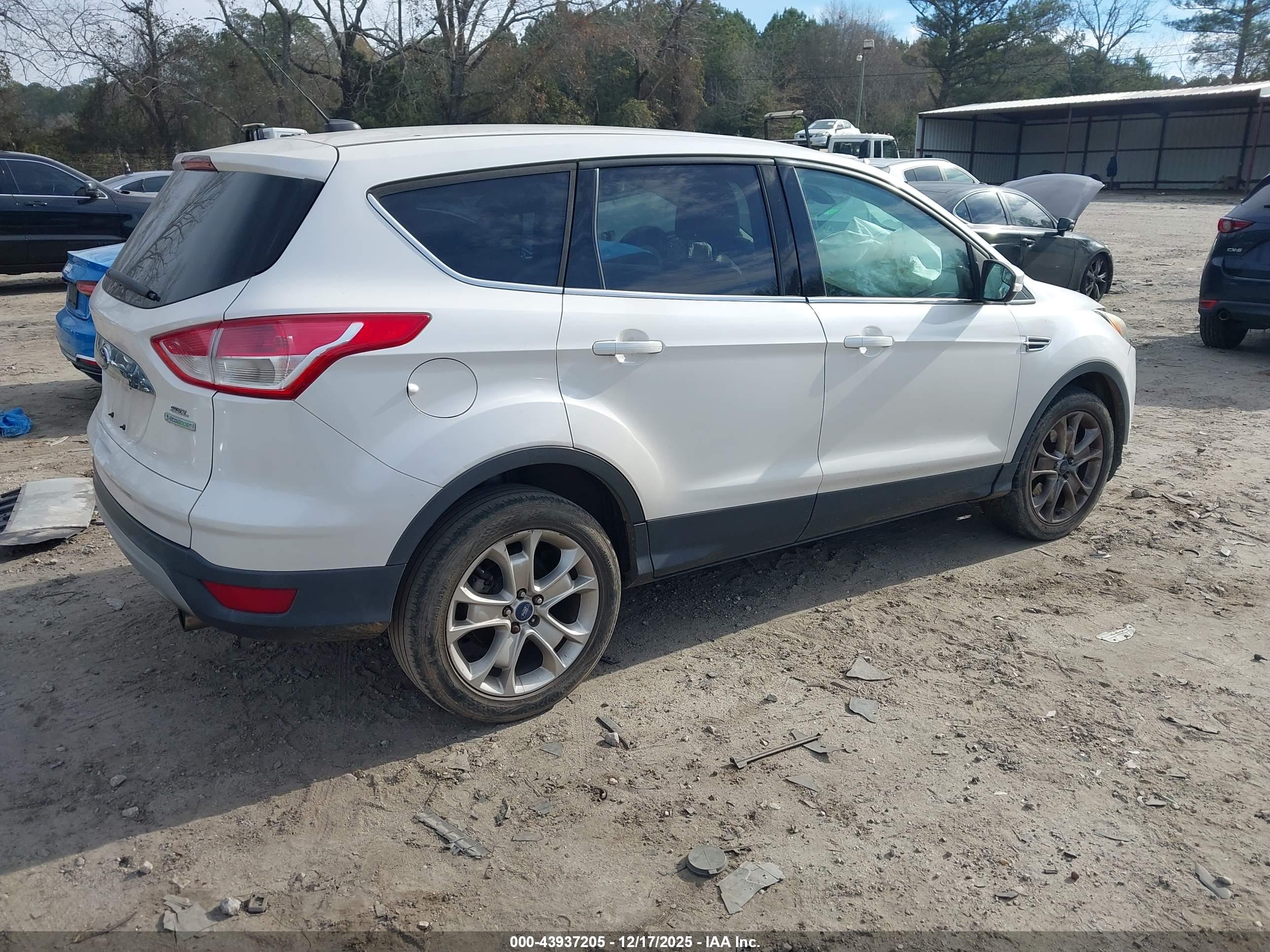 FORD ESCAPE image 4