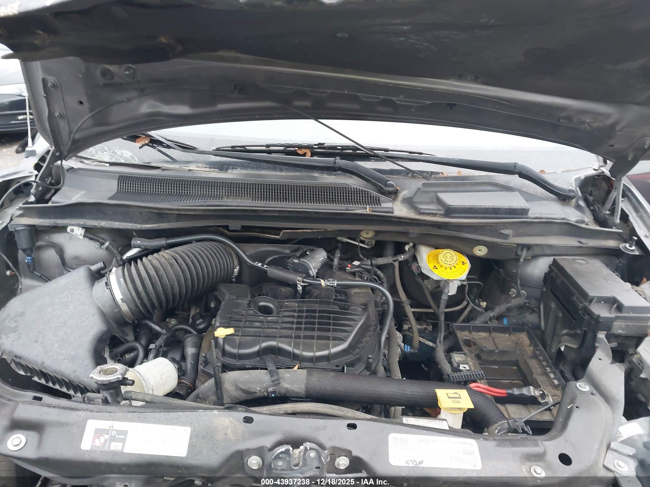 DODGE GRAND image 10