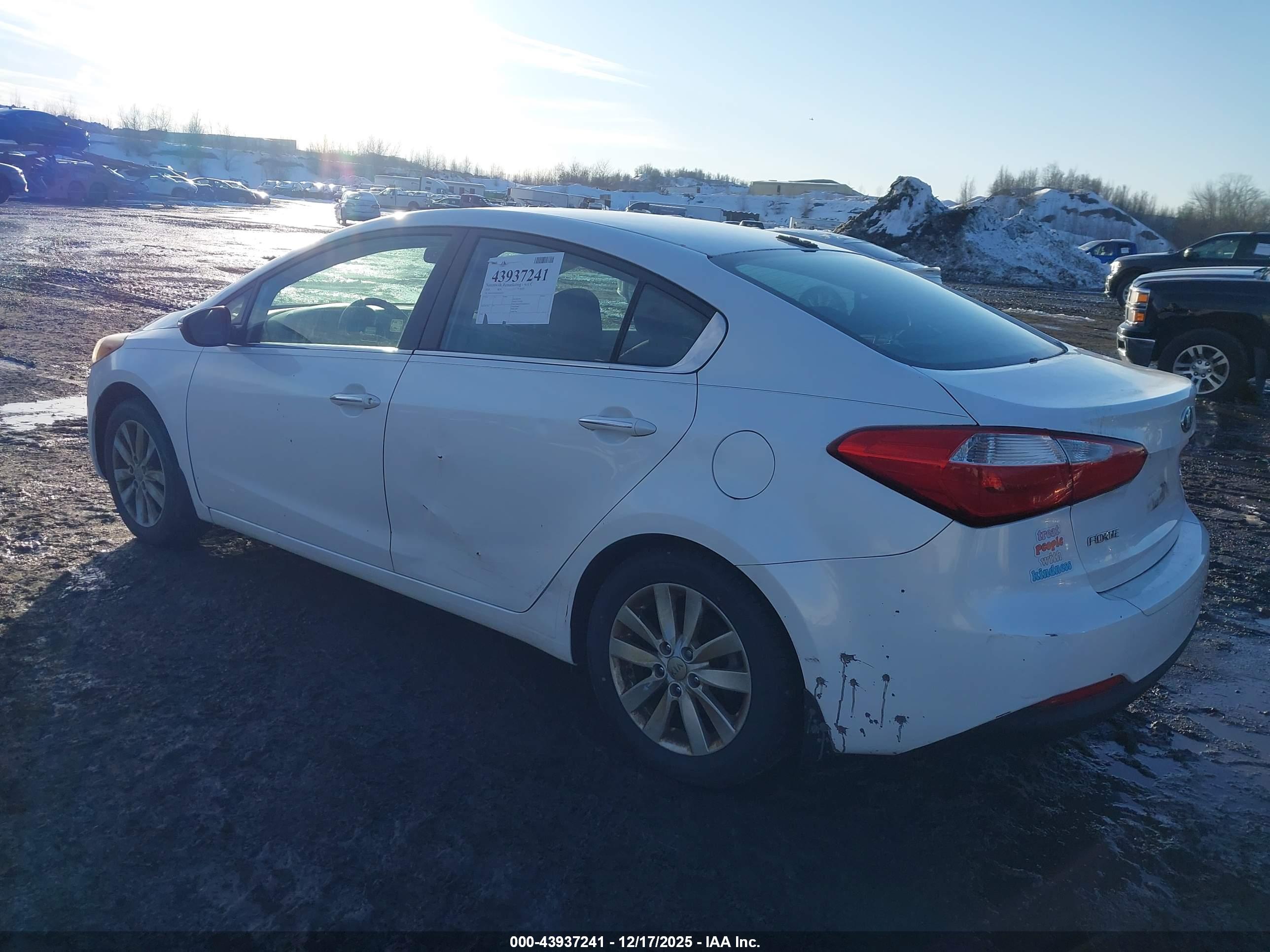 KIA FORTE image 3