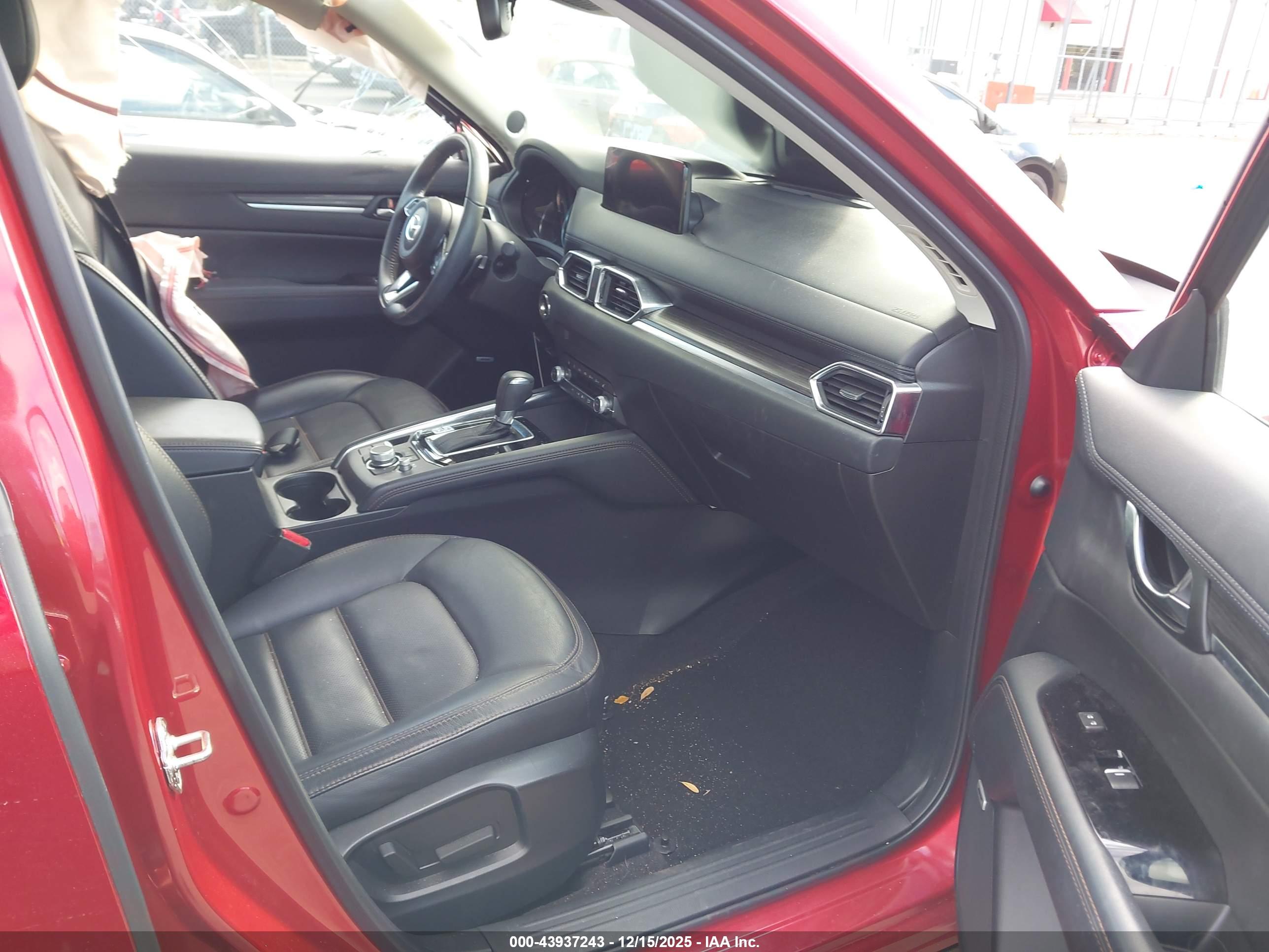 MAZDA CX-5 image 5
