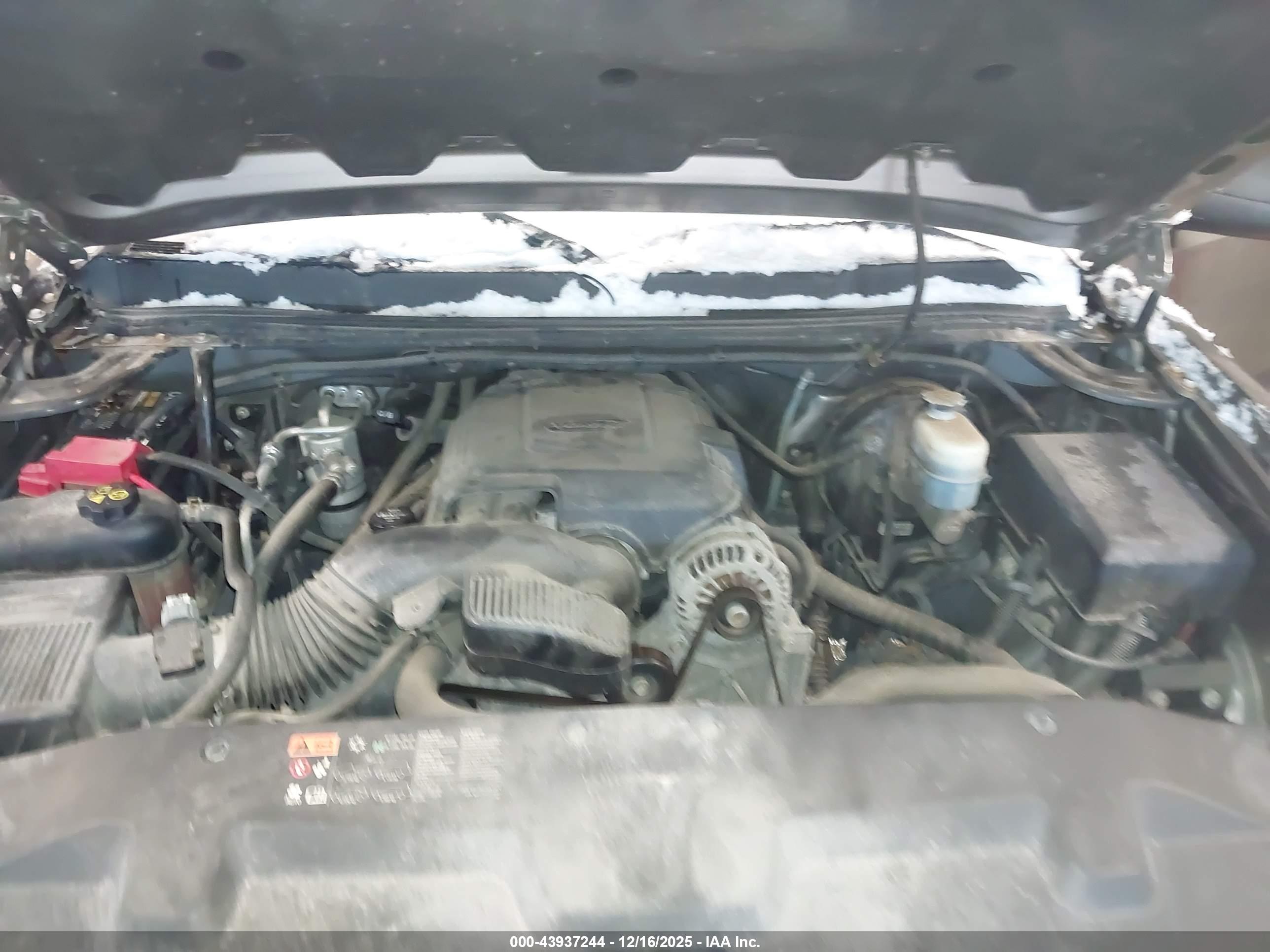 CHEVROLET SILVERADO image 10