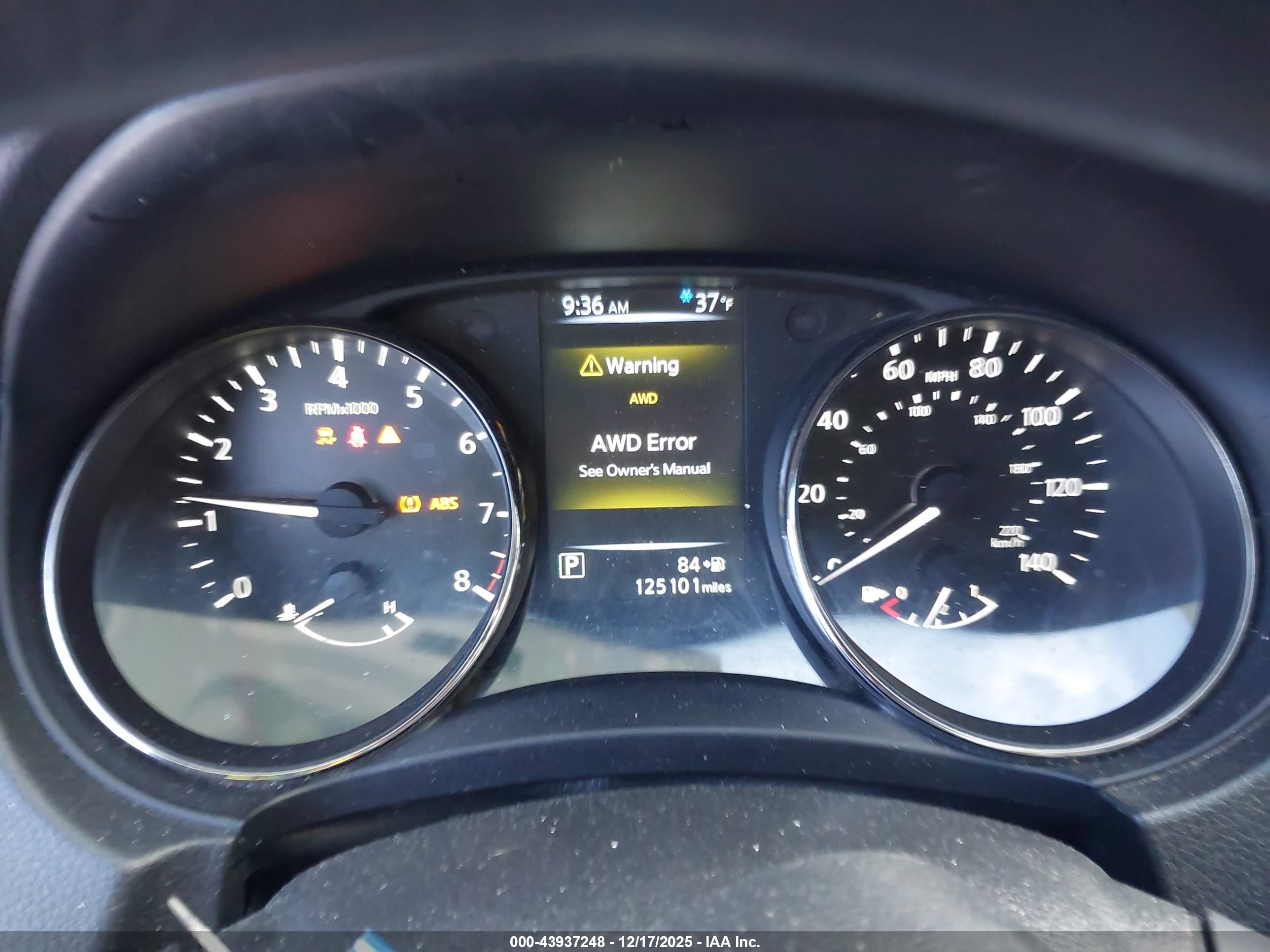 NISSAN ROGUE image 7
