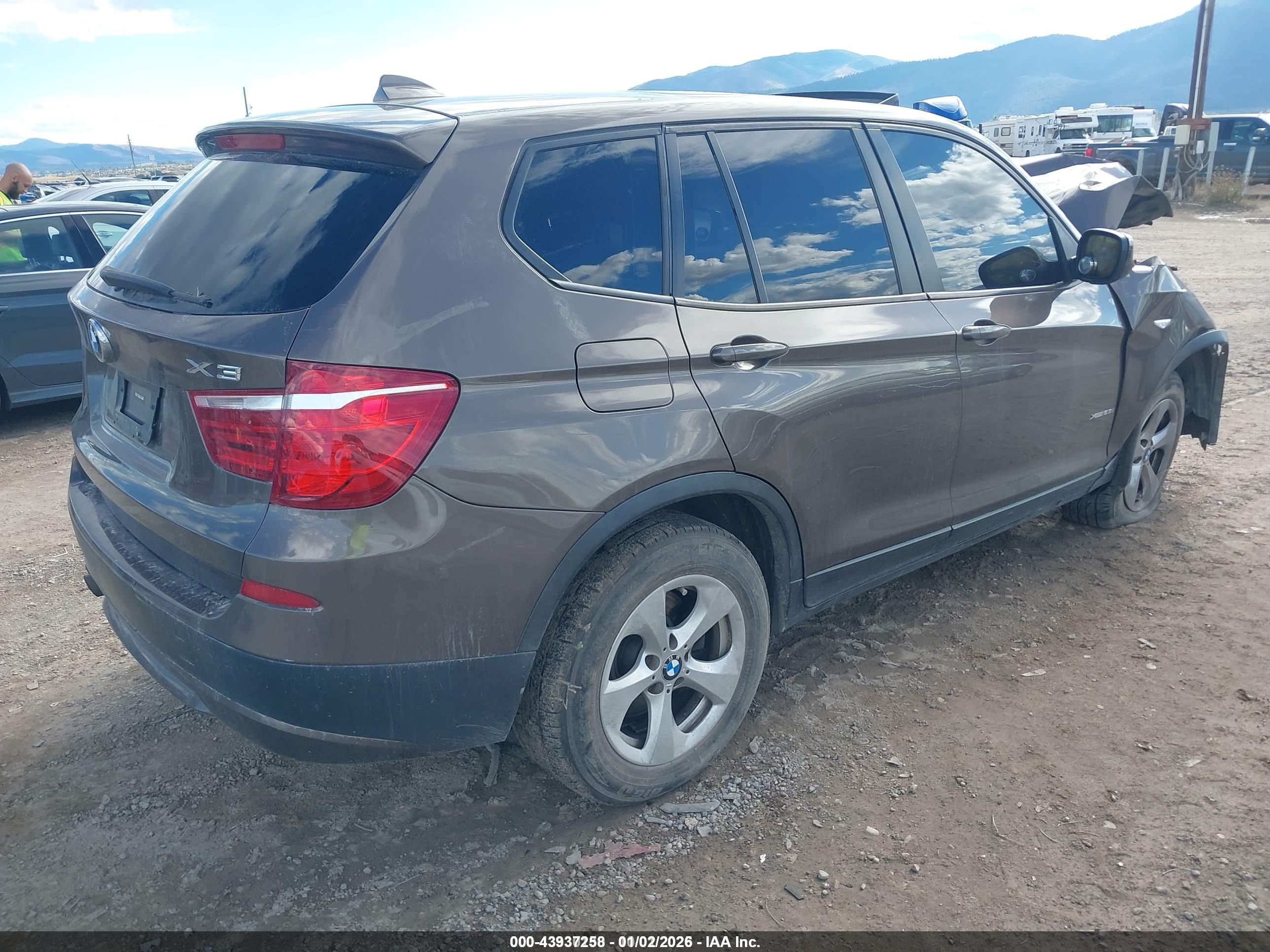 BMW X3 image 4