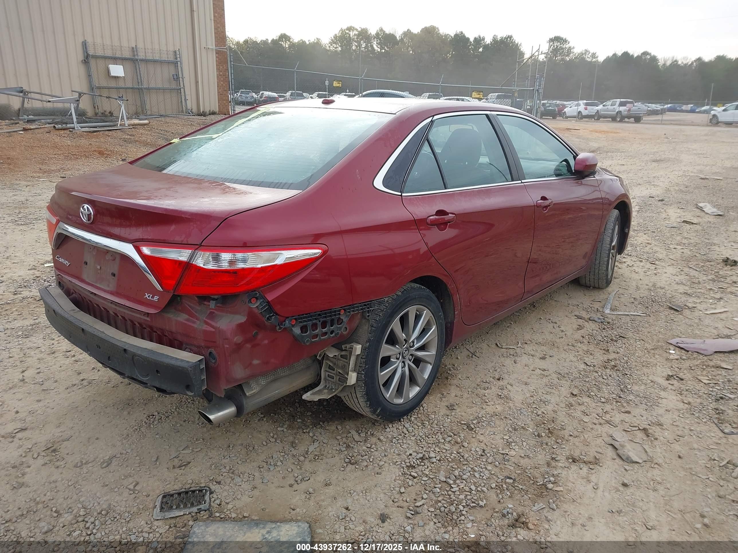 TOYOTA CAMRY image 4
