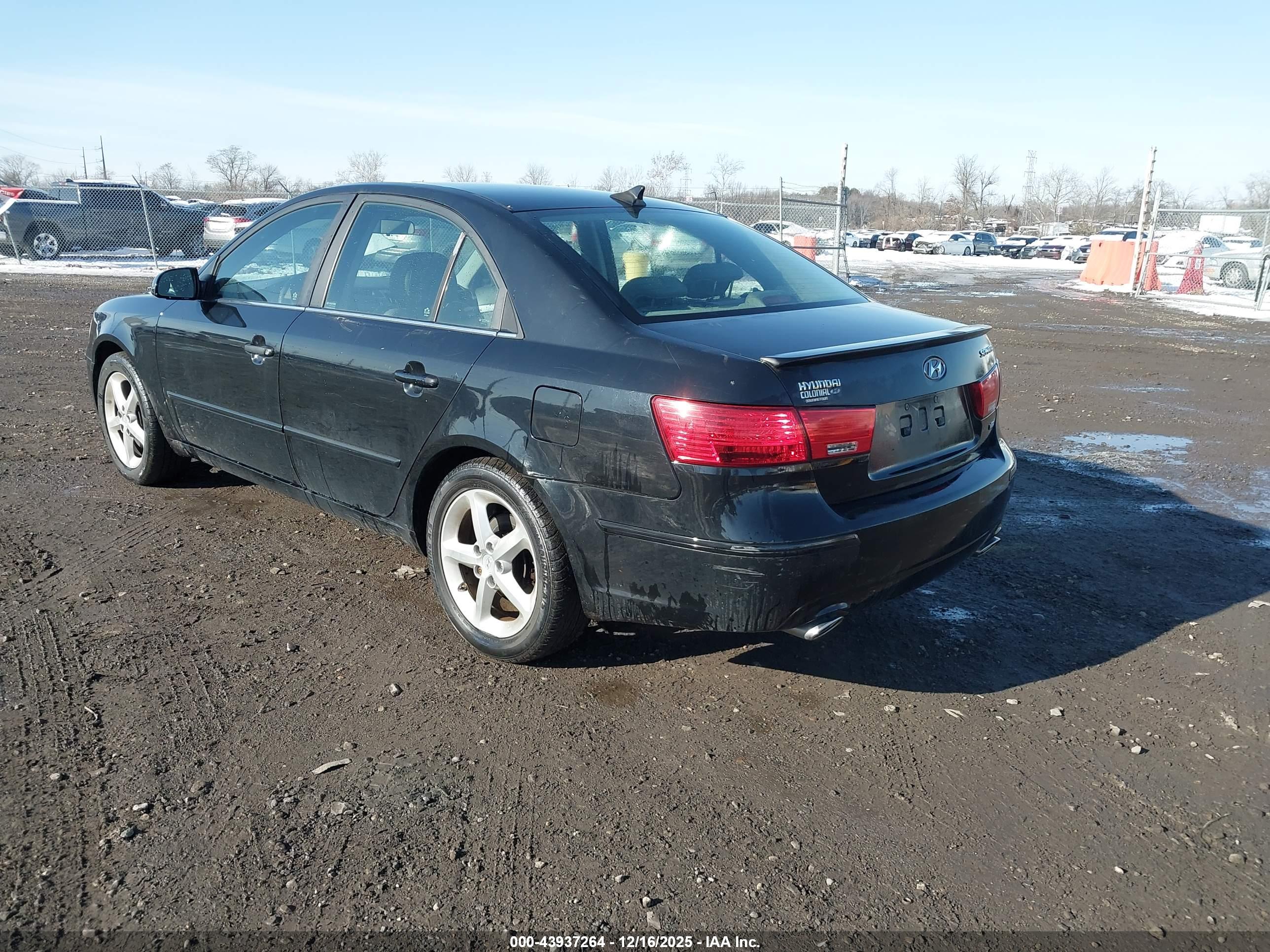 HYUNDAI SONATA image 3