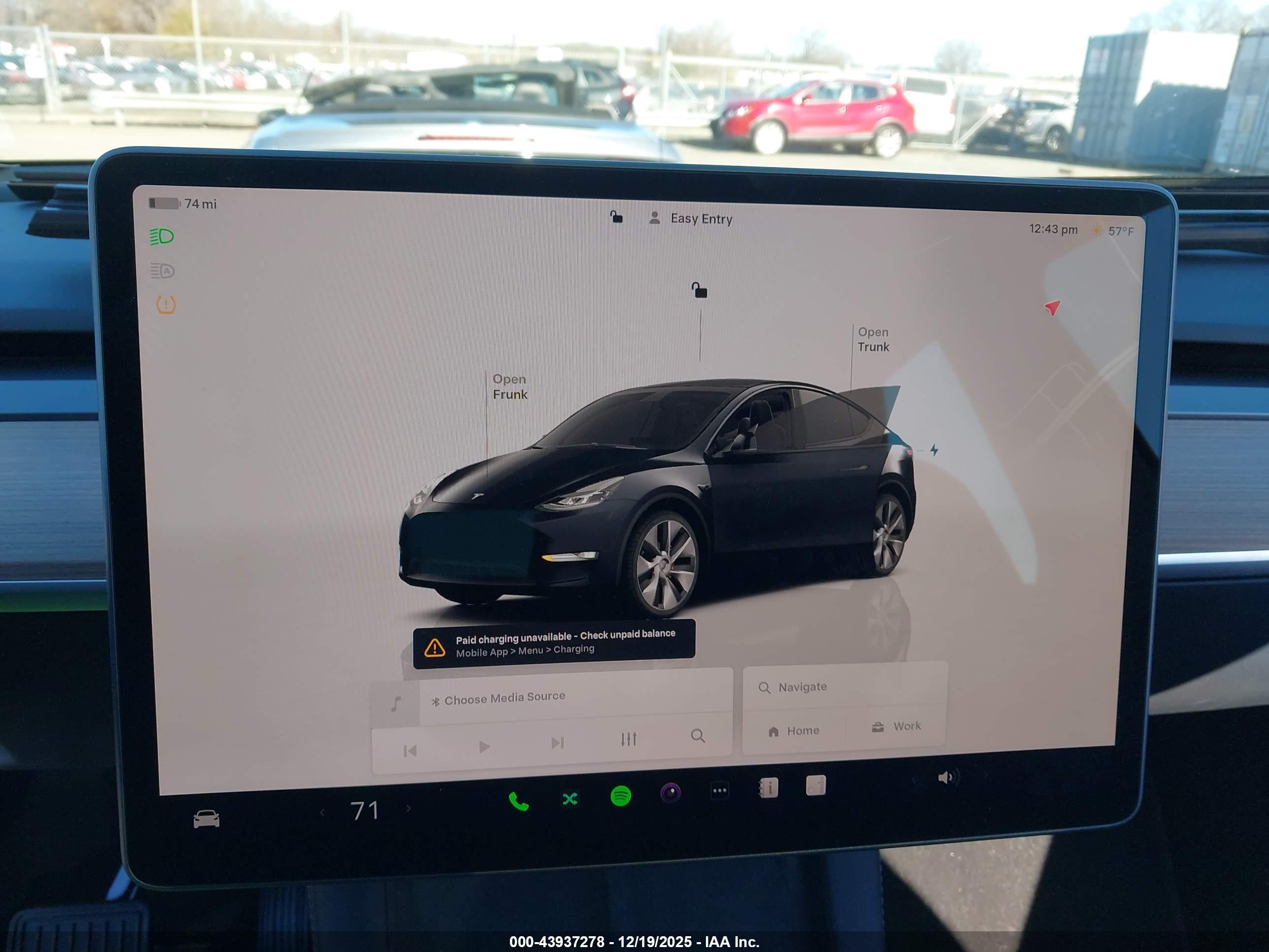 TESLA MODEL image 7