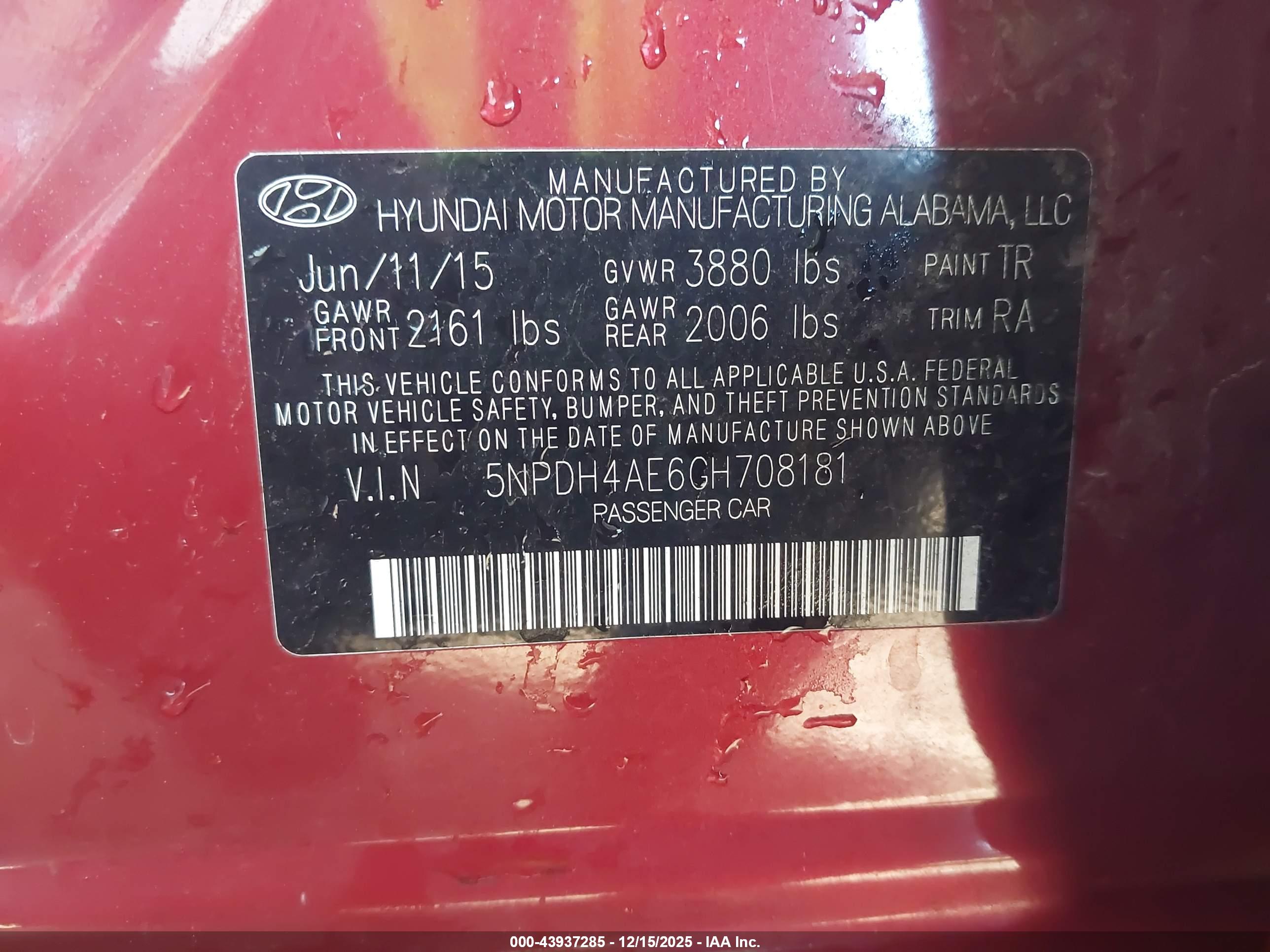 HYUNDAI ELANTRA image 9