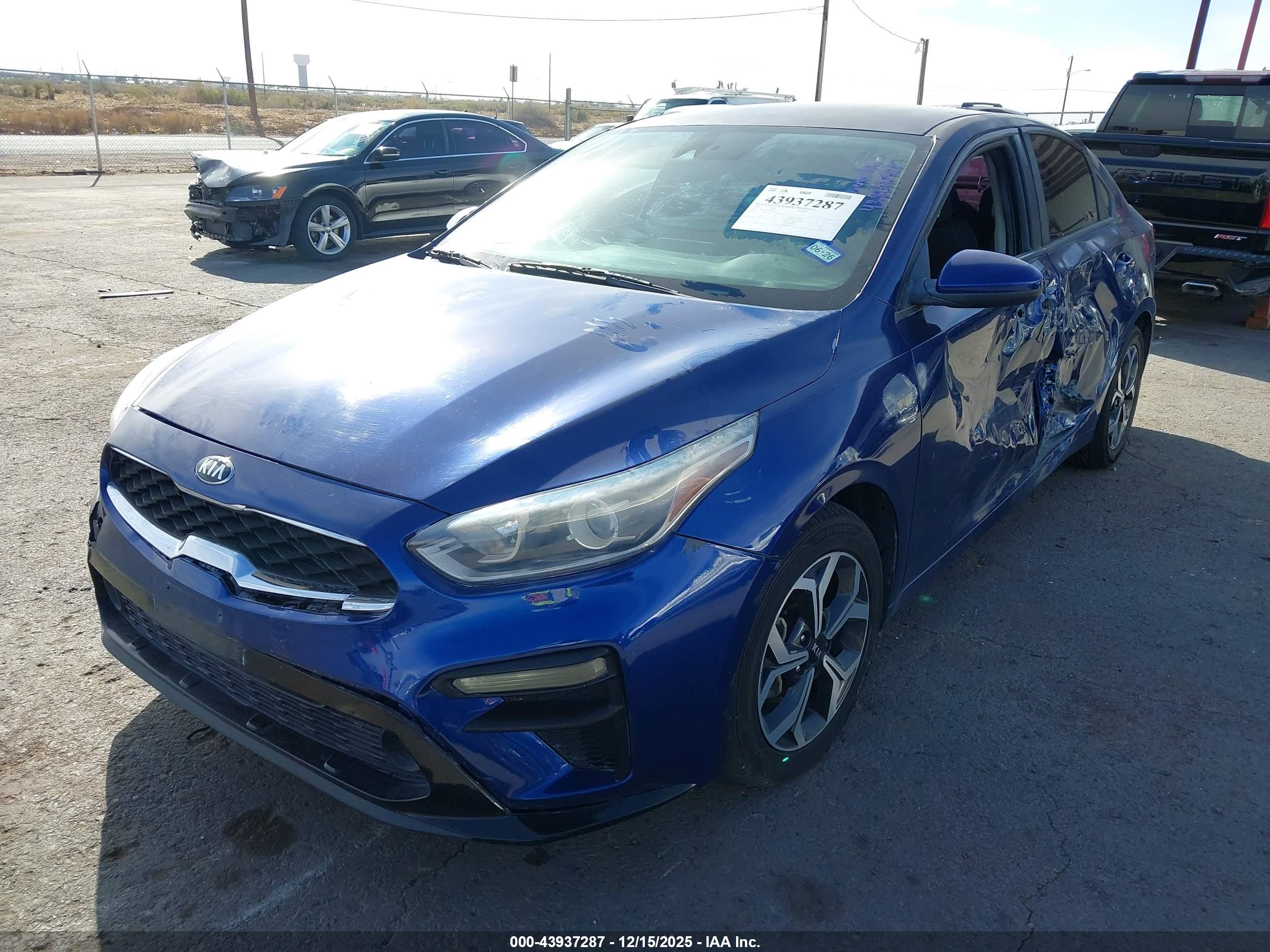 KIA FORTE image 2