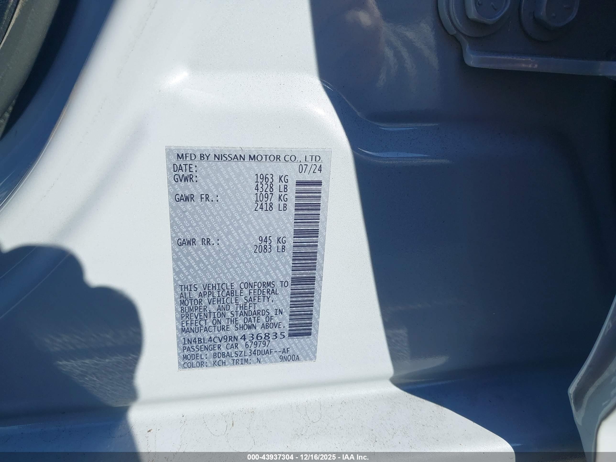 NISSAN ALTIMA image 9