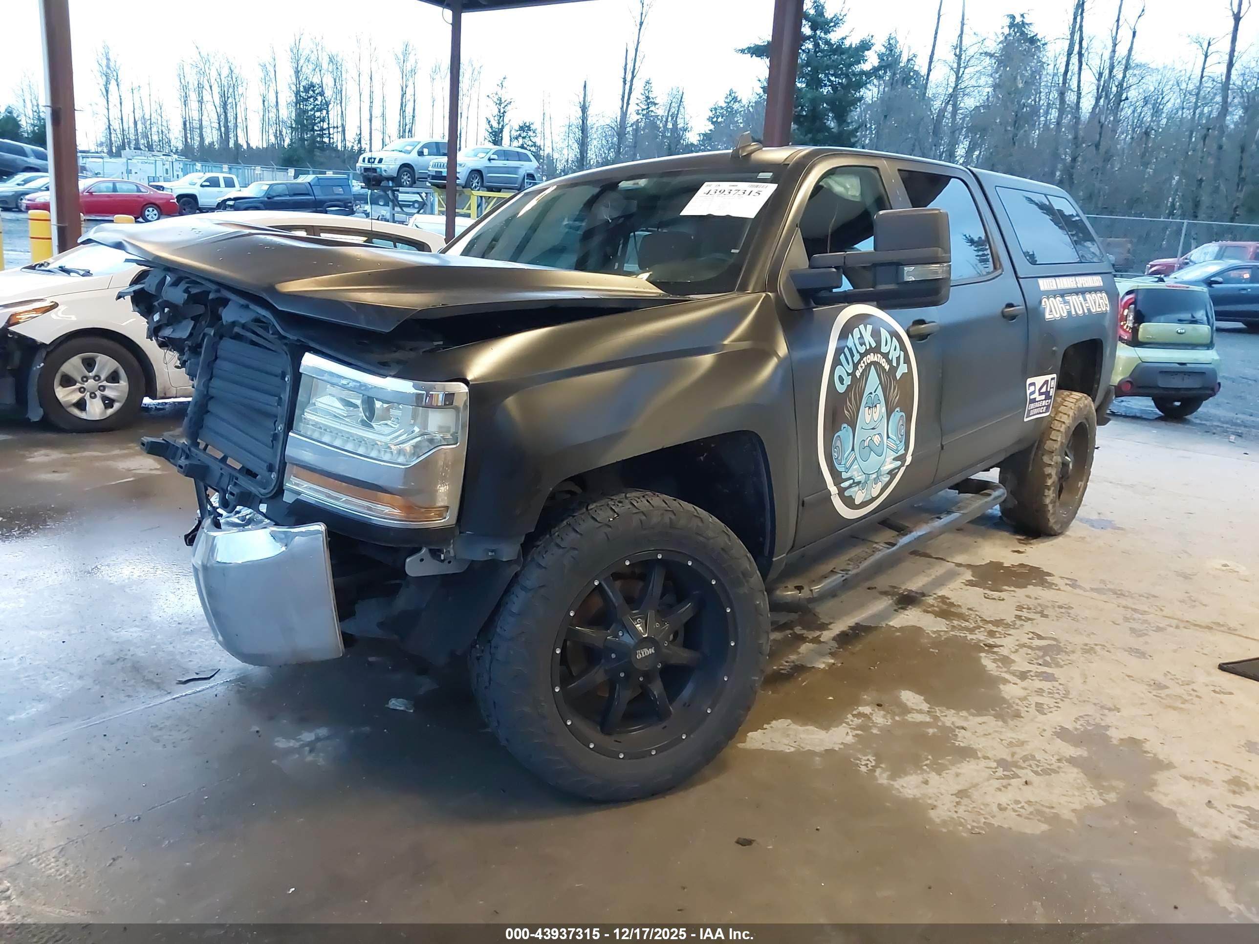 CHEVROLET SILVERADO image 2