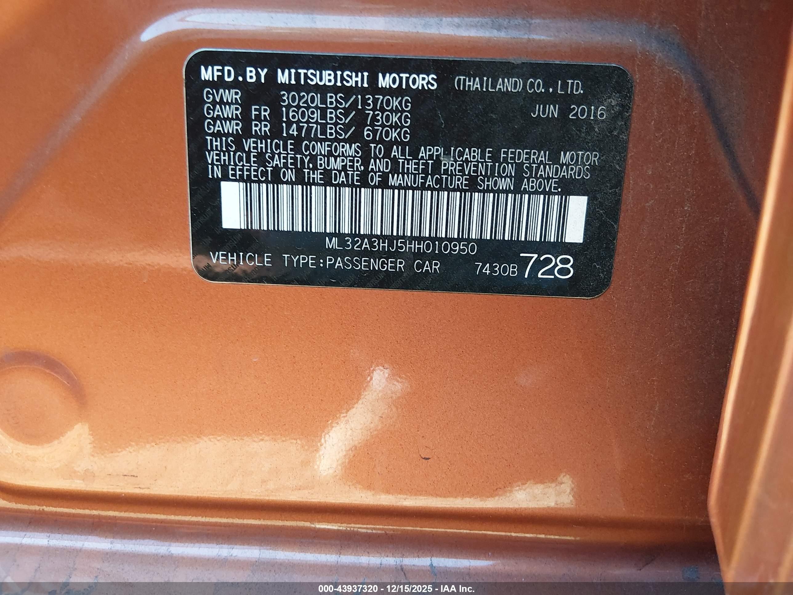 MITSUBISHI MIRAGE image 9