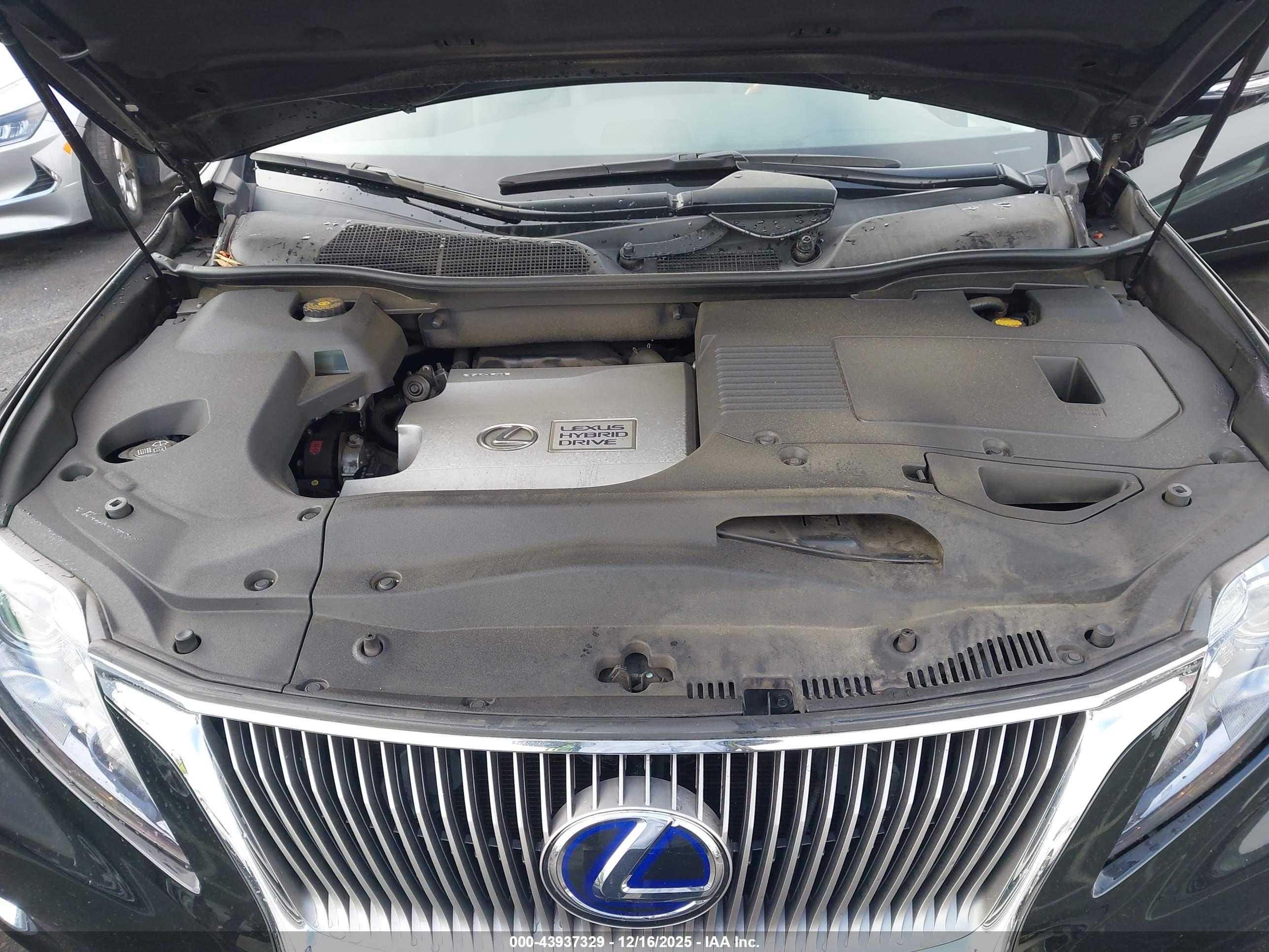 LEXUS RX image 10