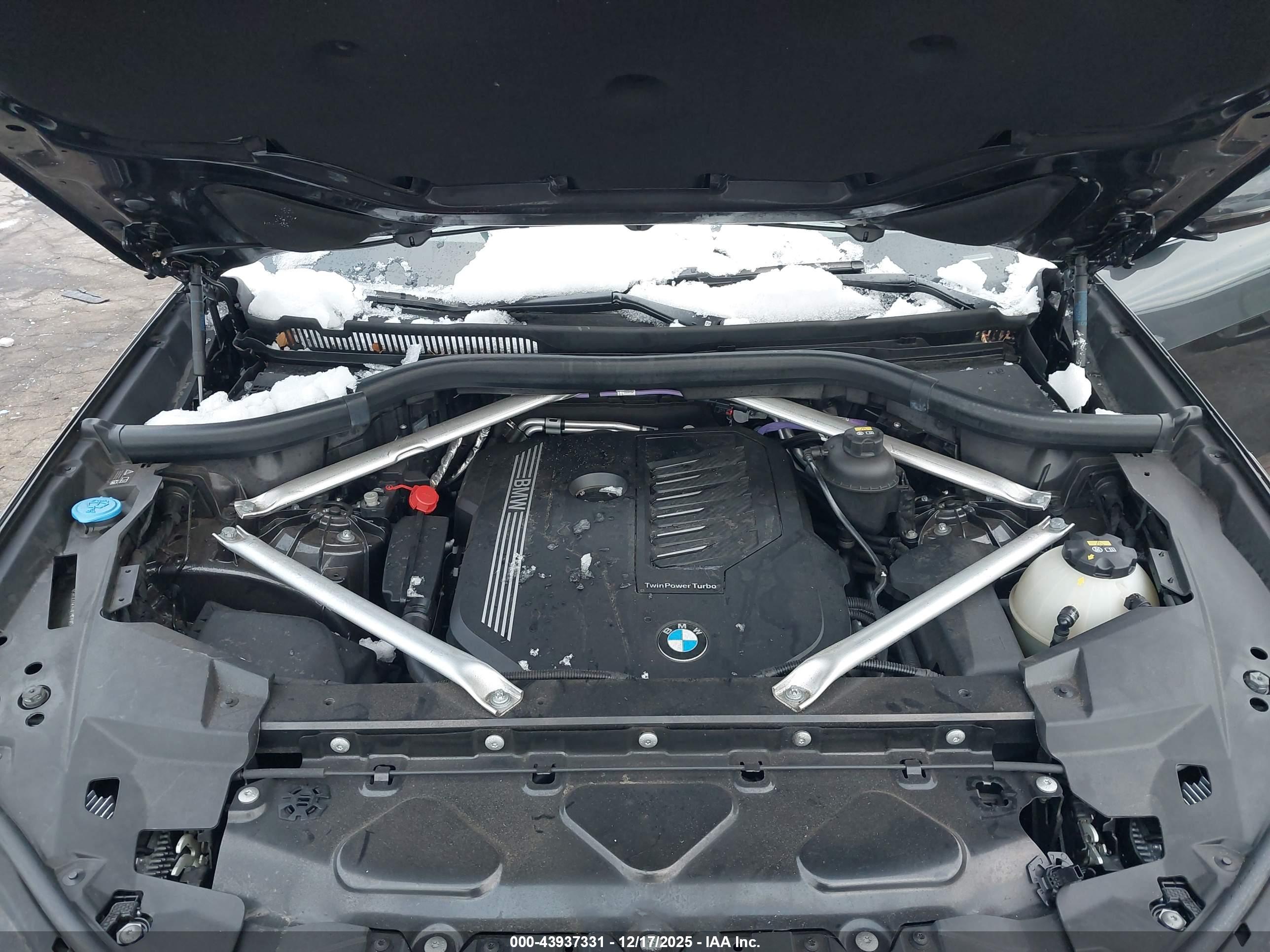 BMW X5 image 10