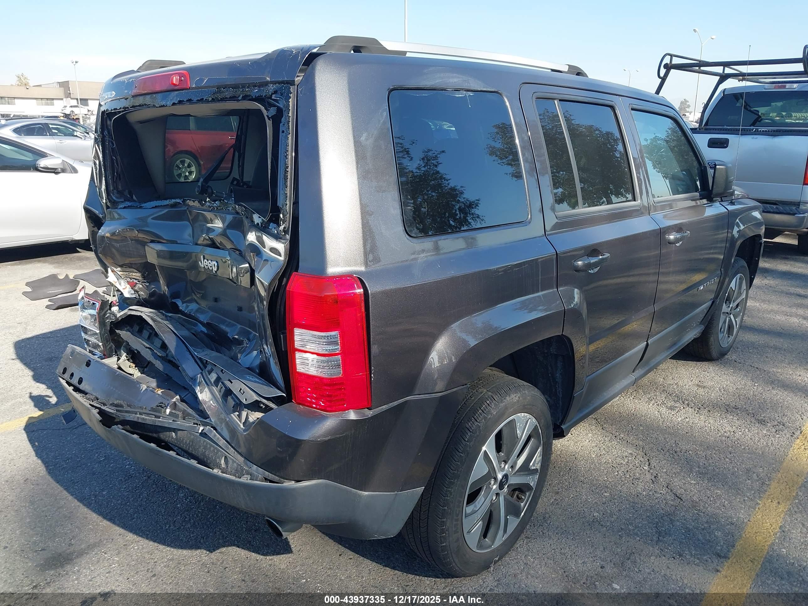JEEP PATRIOT image 4