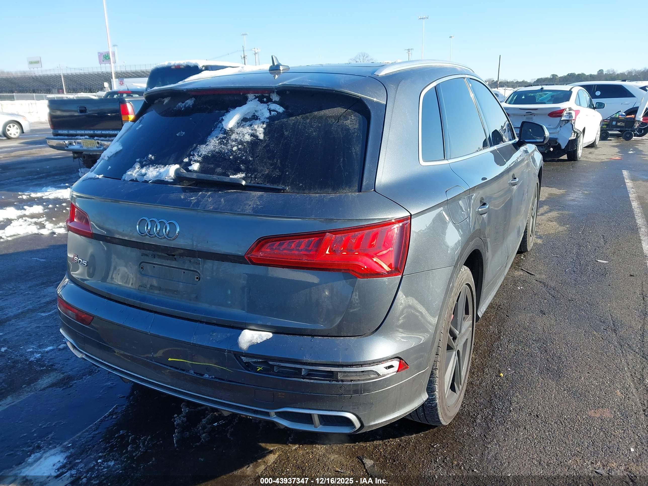 AUDI SQ5 image 4