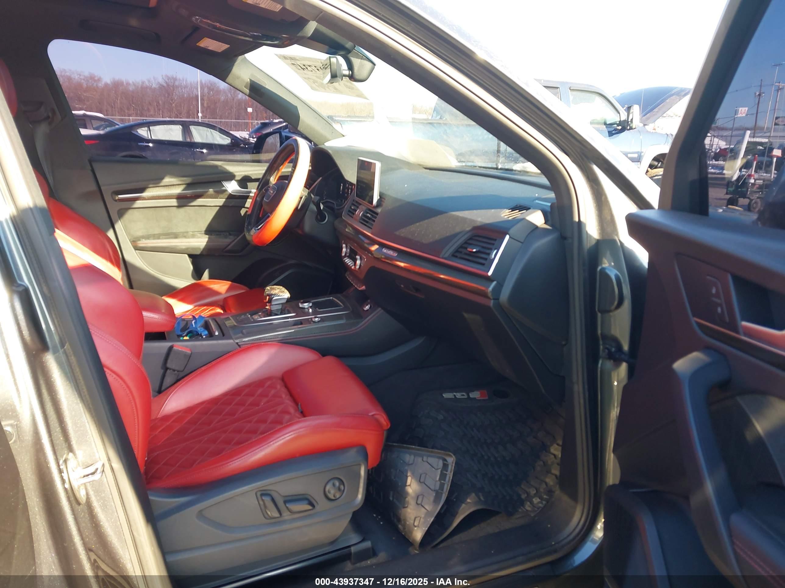 AUDI SQ5 image 5