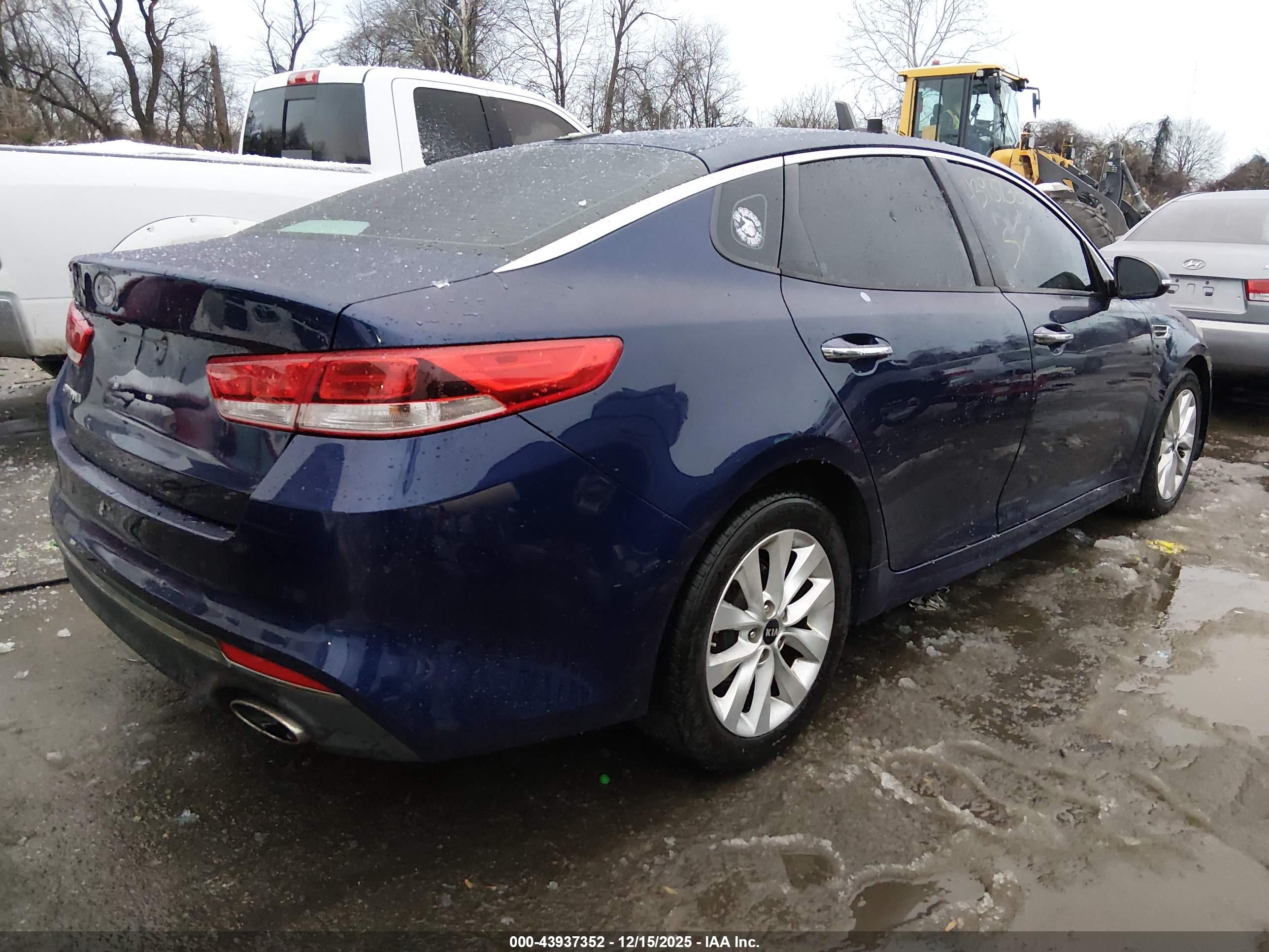 KIA OPTIMA image 4