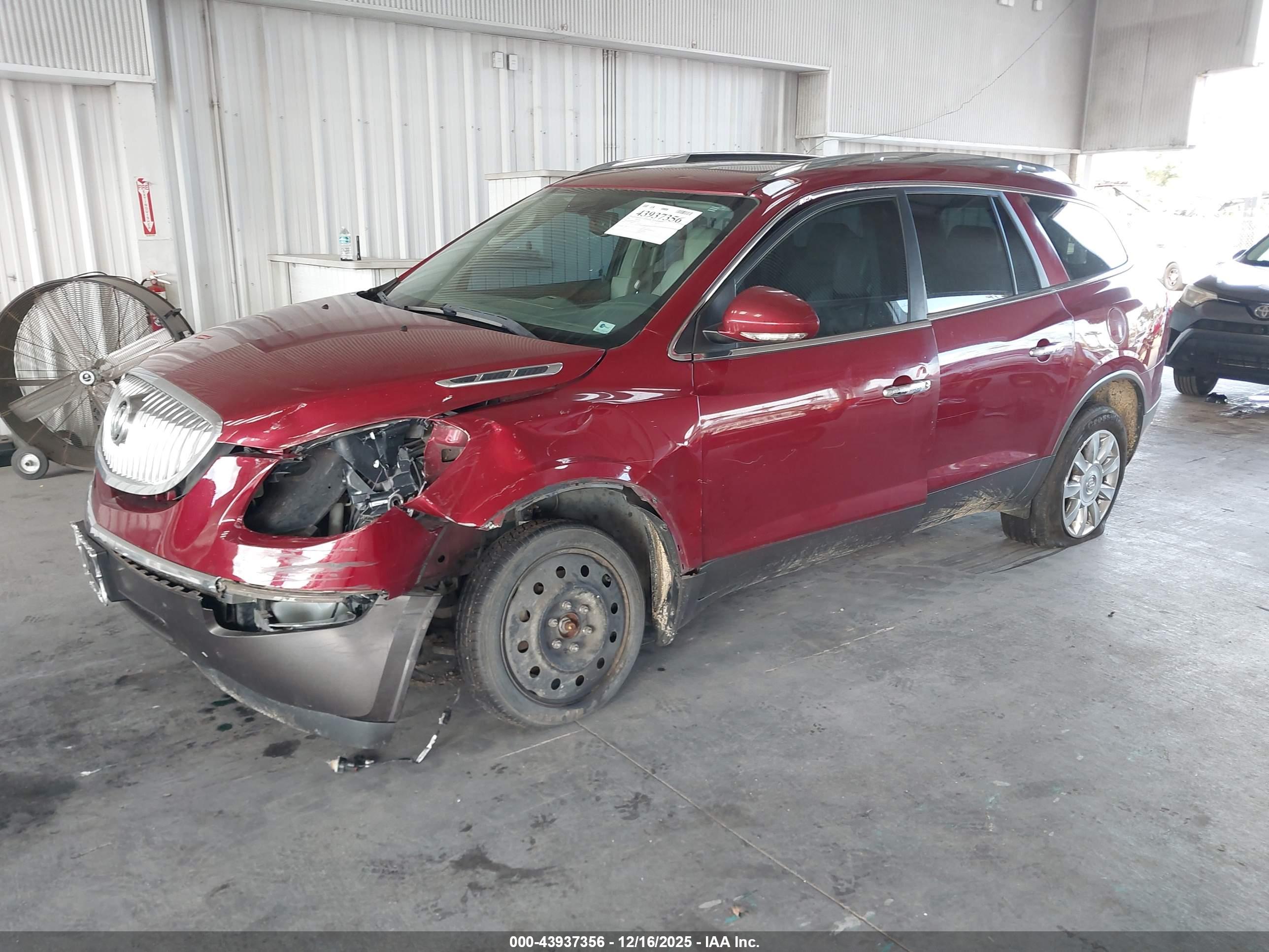 BUICK ENCLAVE image 2