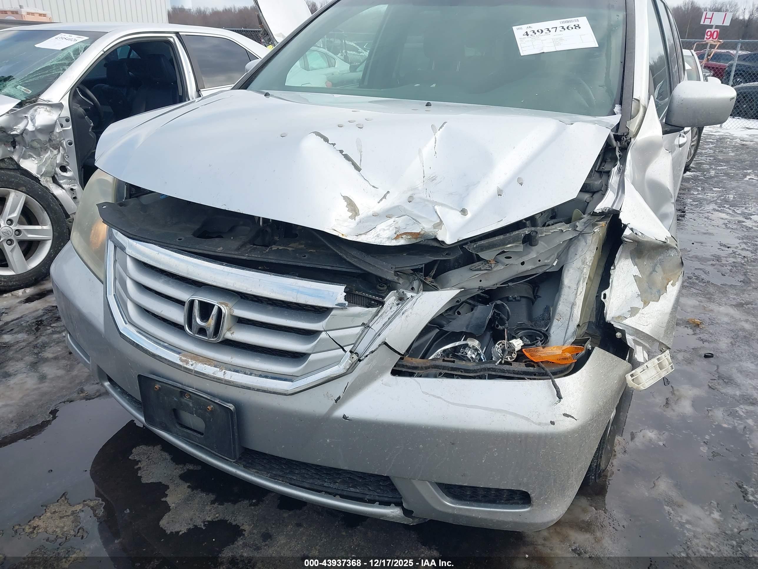HONDA ODYSSEY image 6