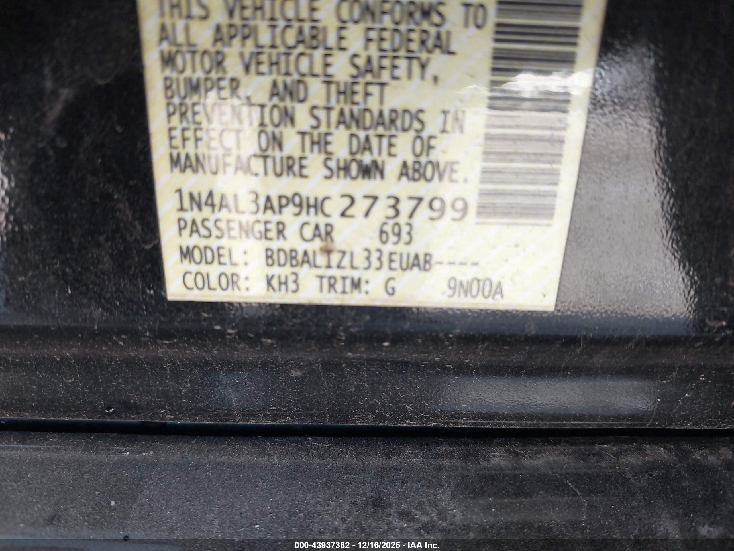 NISSAN ALTIMA image 9