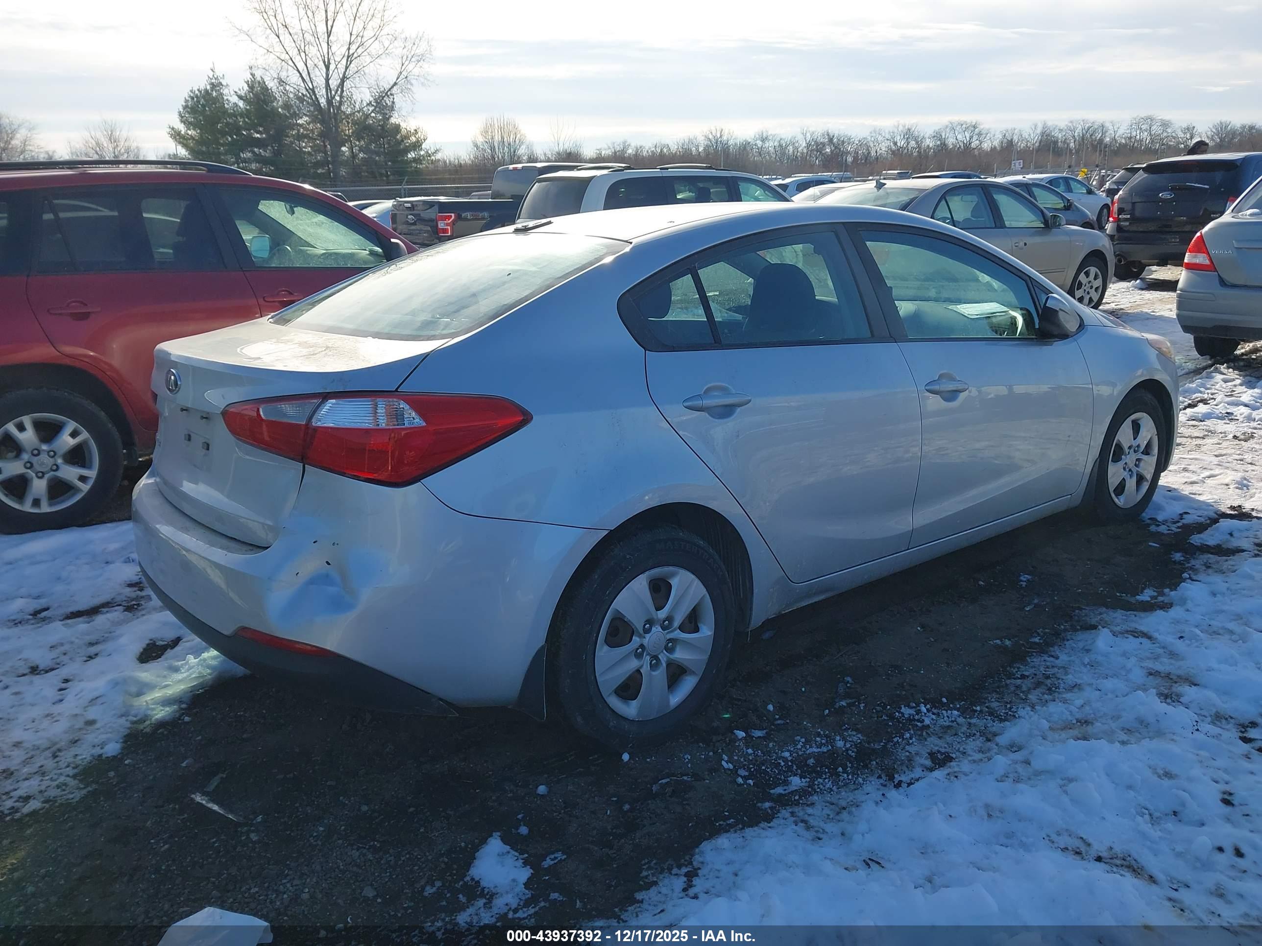 KIA FORTE image 4