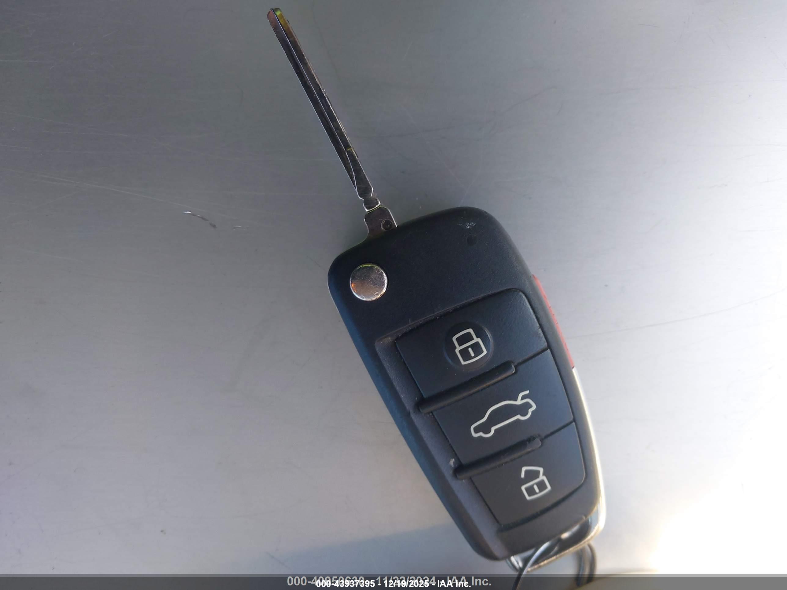 AUDI Q7 image 11