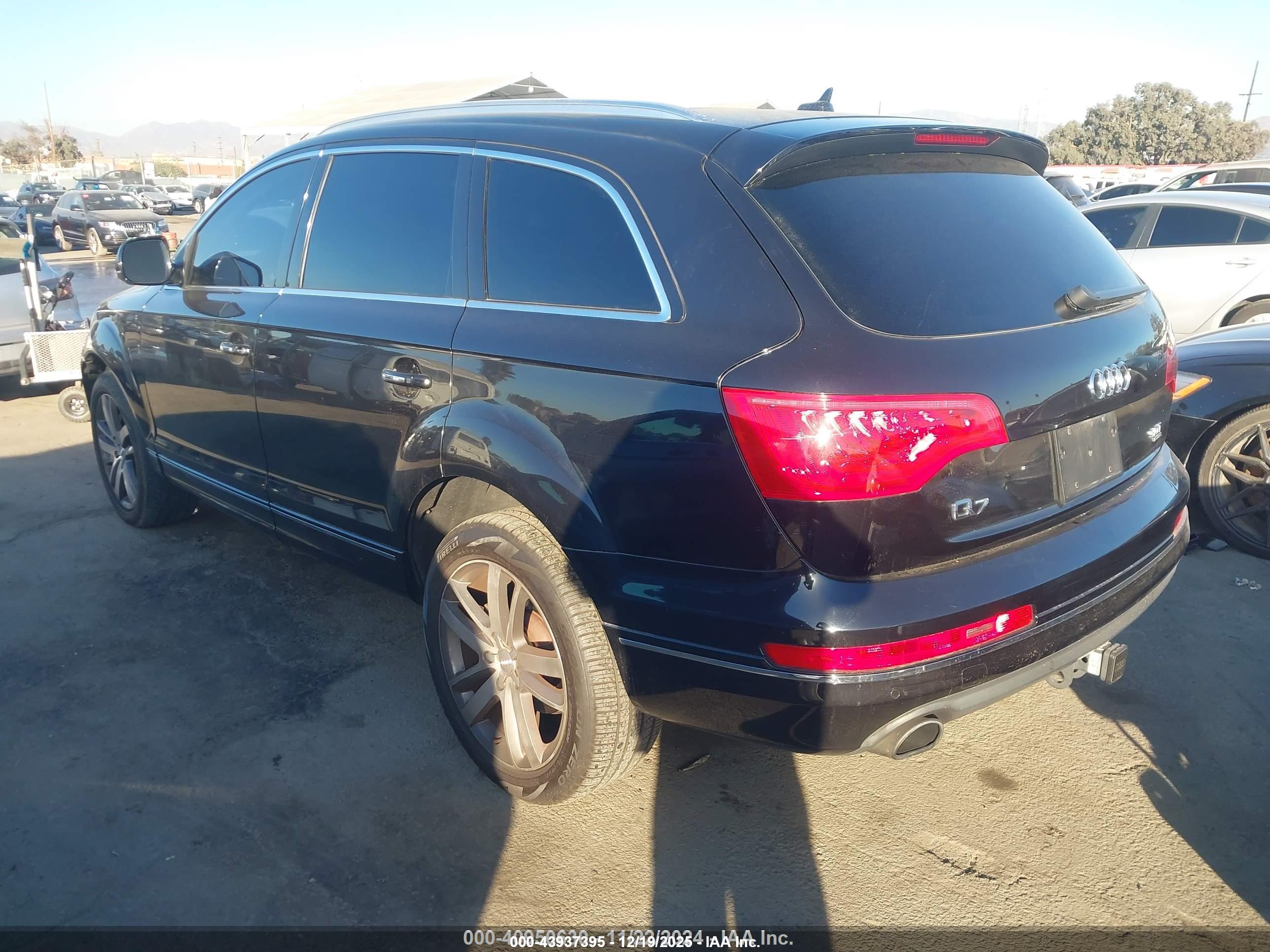 AUDI Q7 image 3
