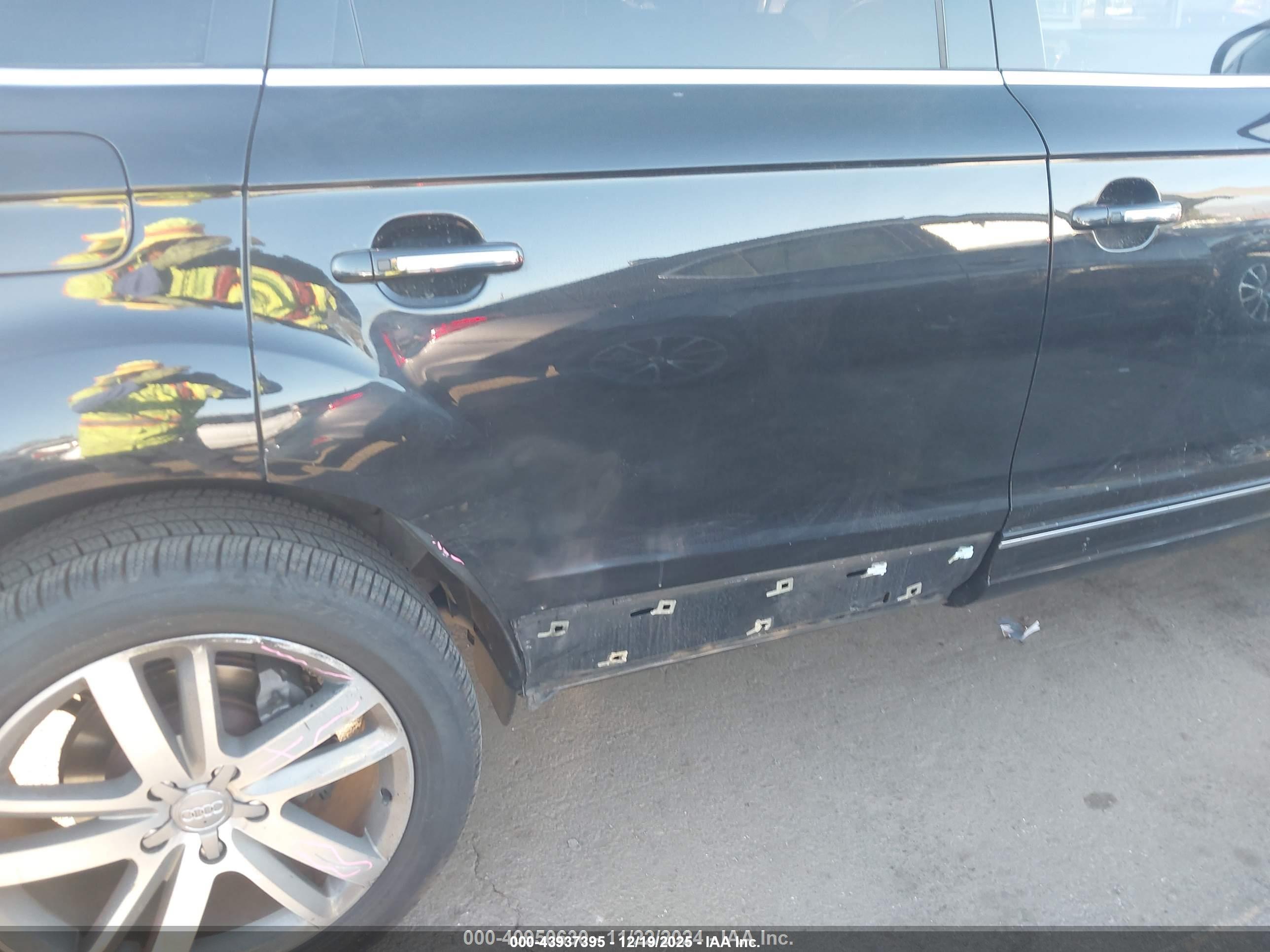 AUDI Q7 image 6