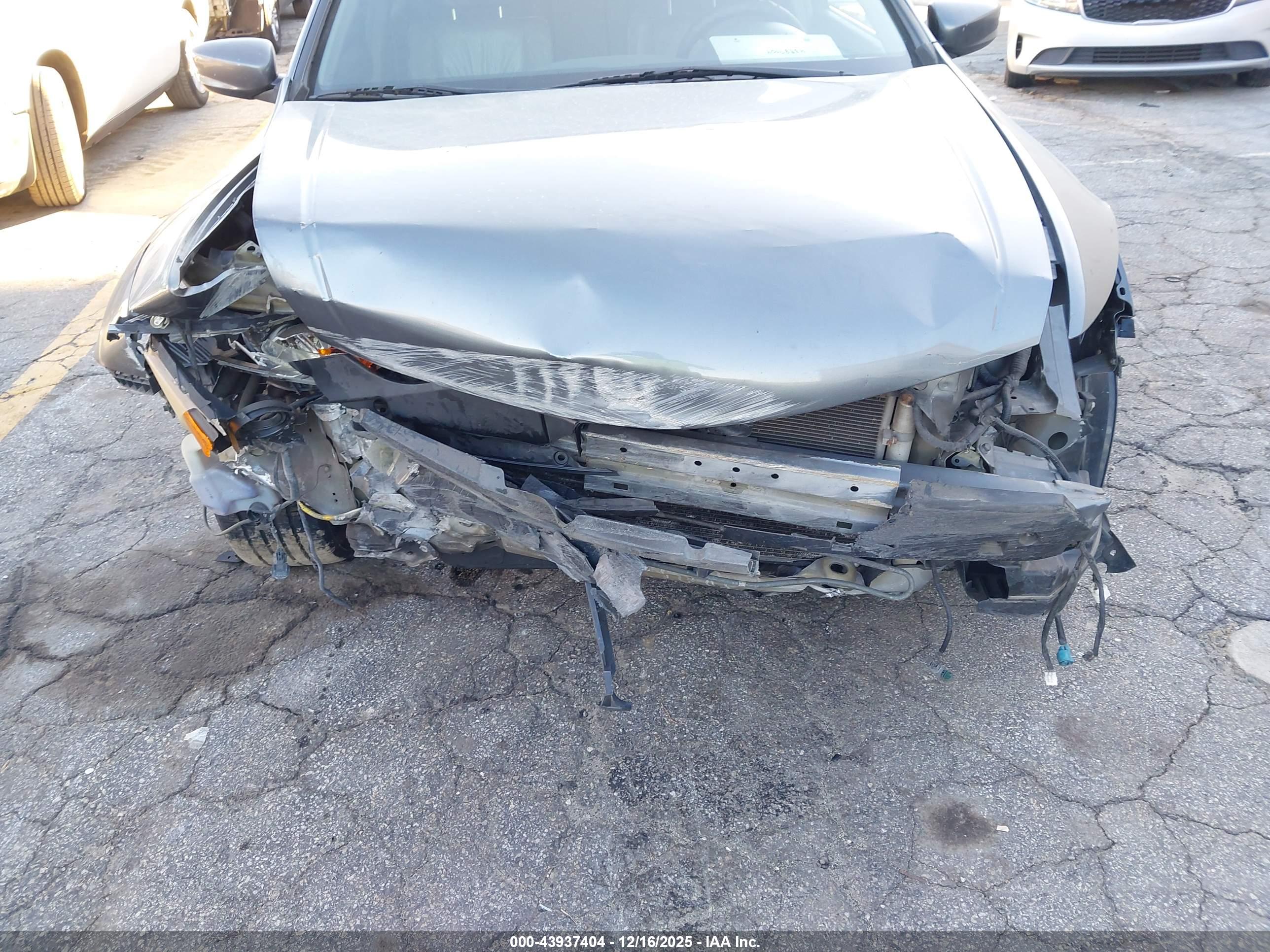 HONDA ACCORD image 6