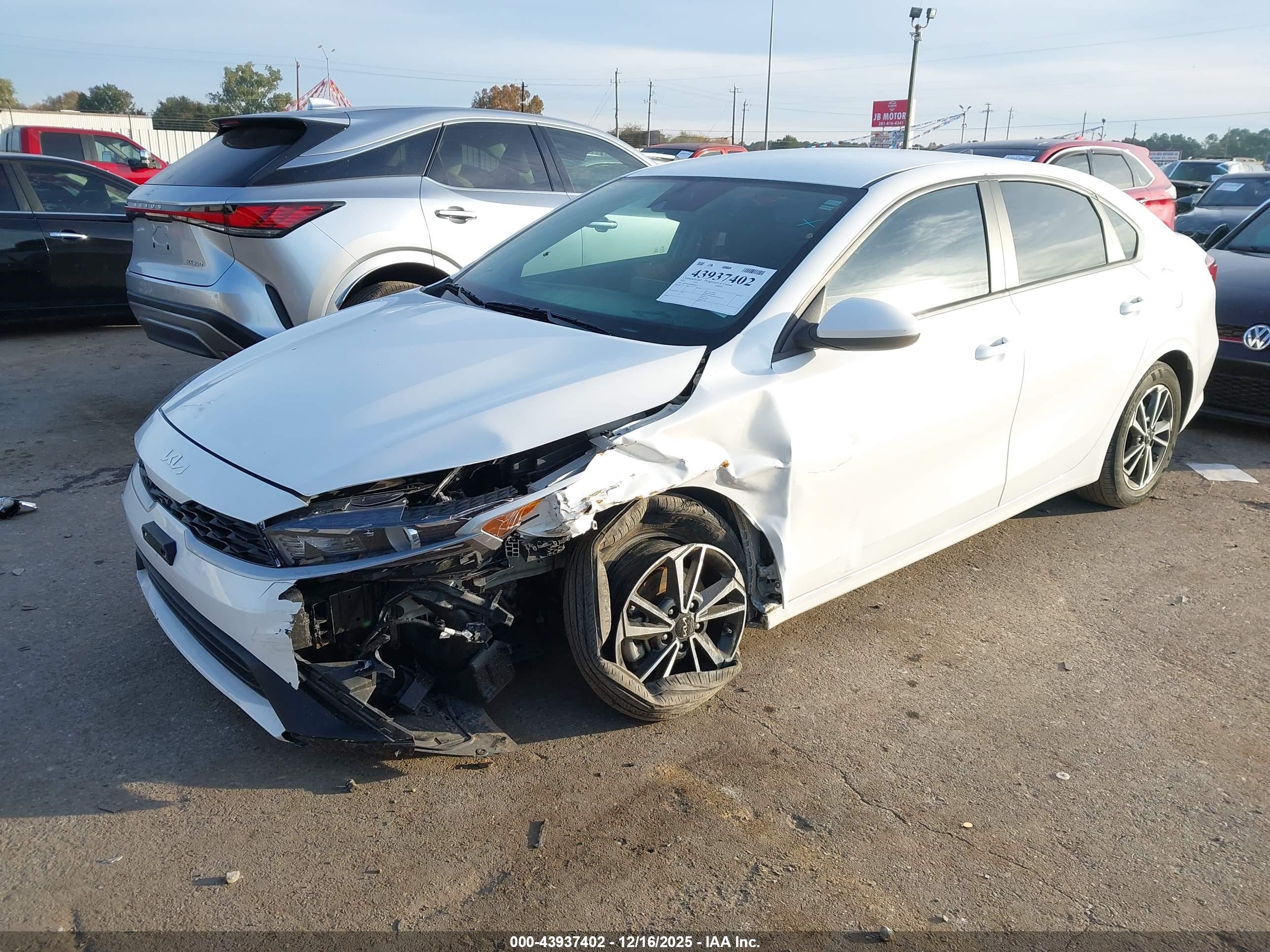 KIA FORTE image 2