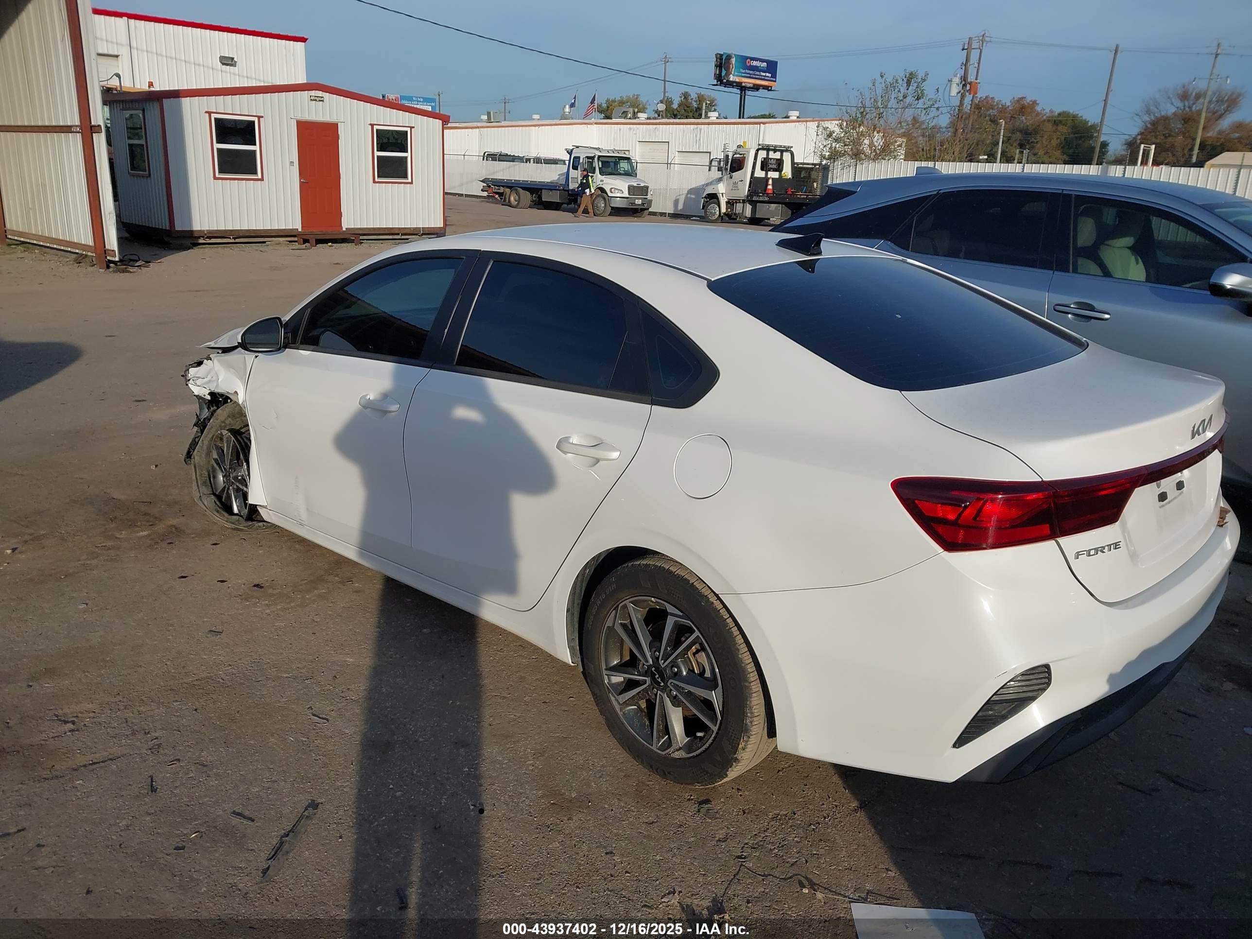 KIA FORTE image 3