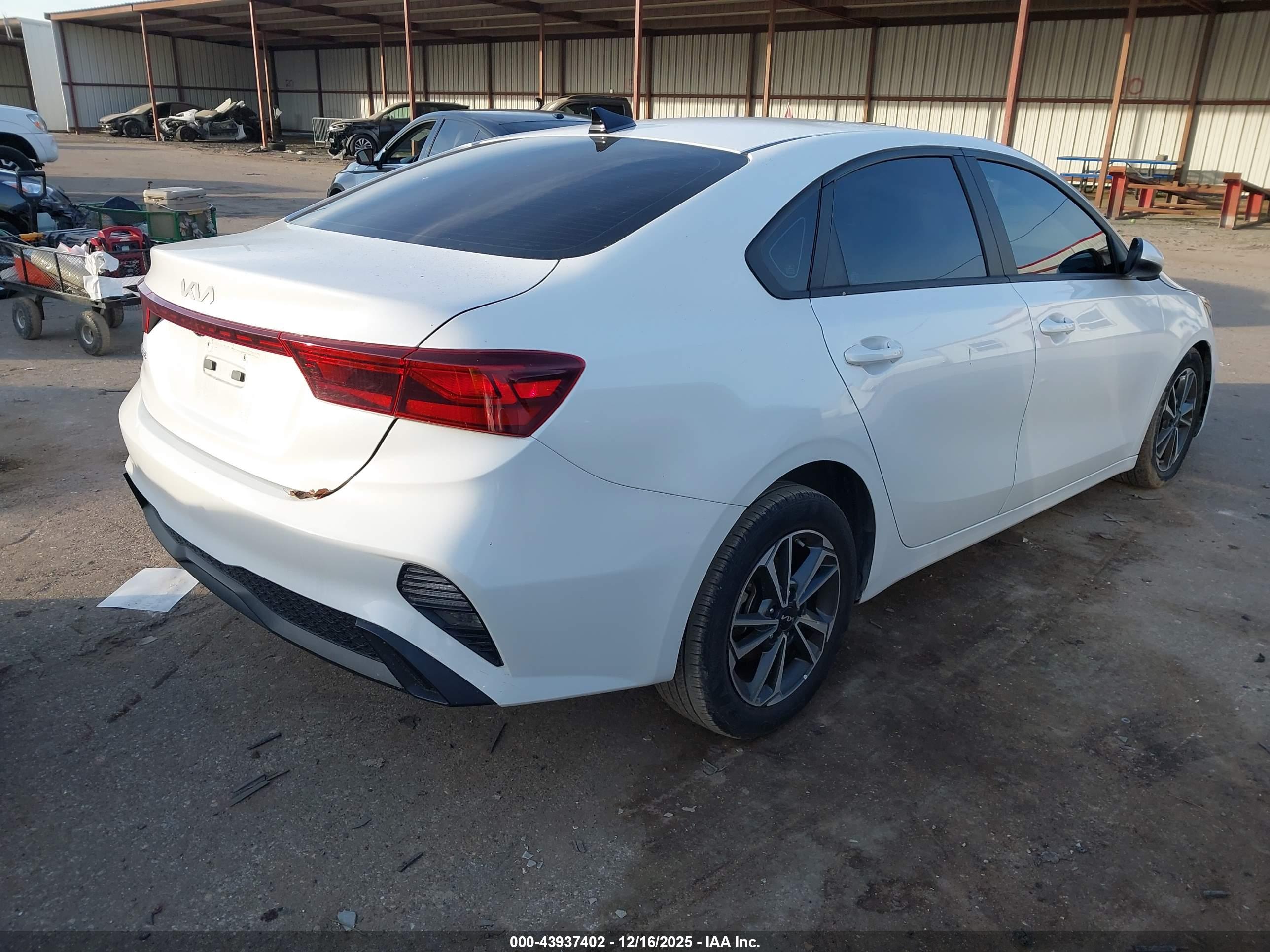 KIA FORTE image 4