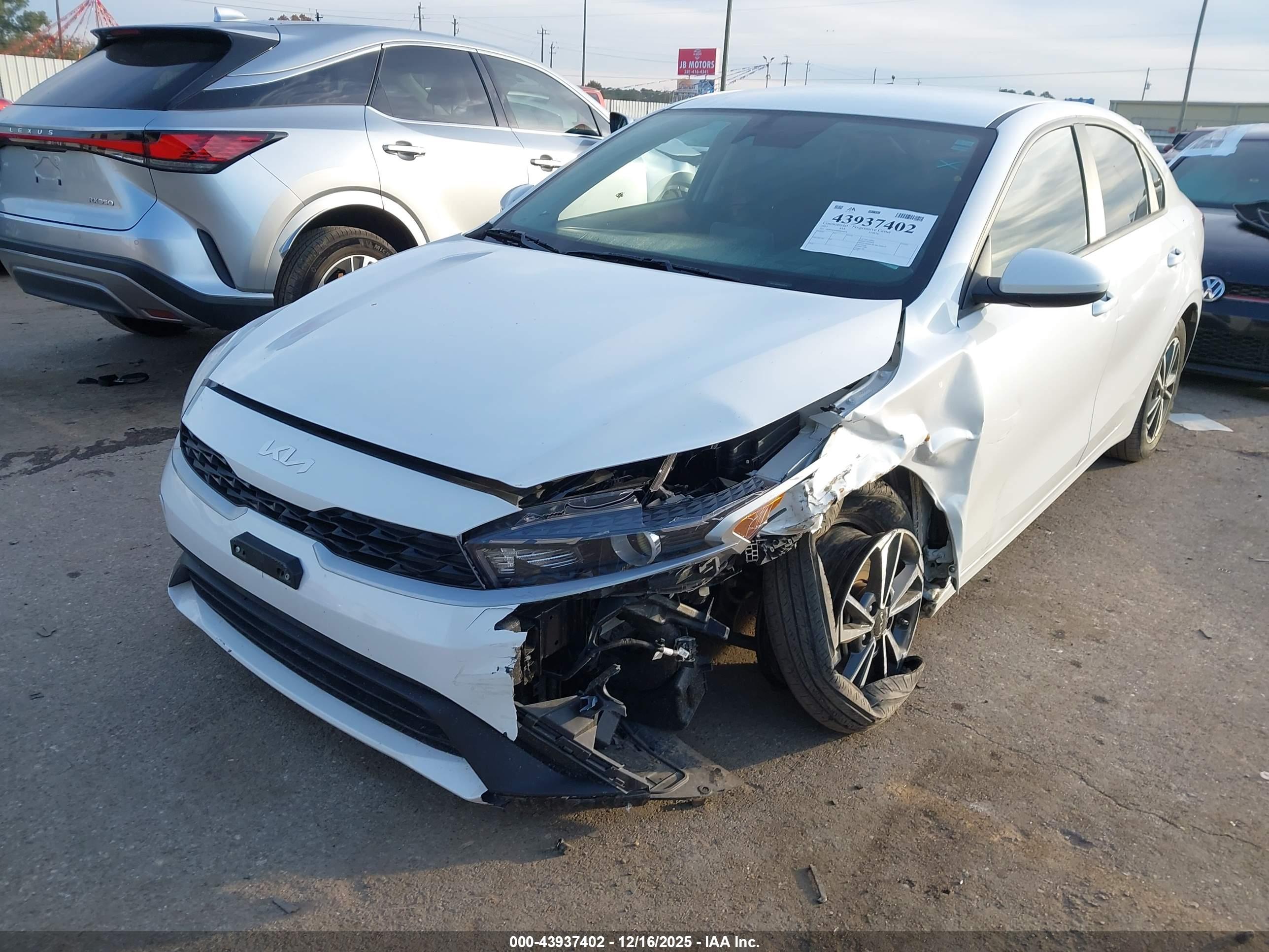 KIA FORTE image 6