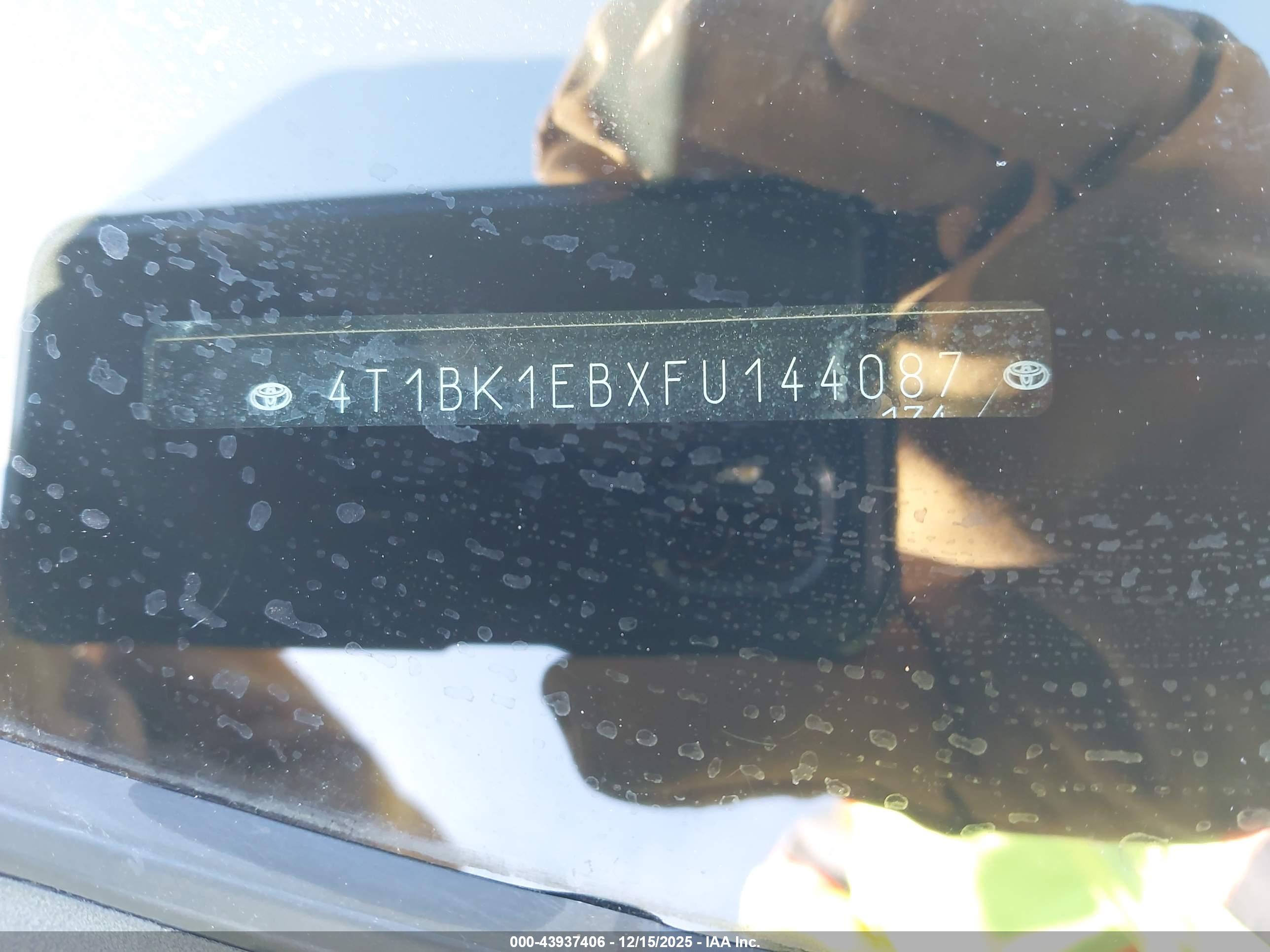 TOYOTA AVALON image 9