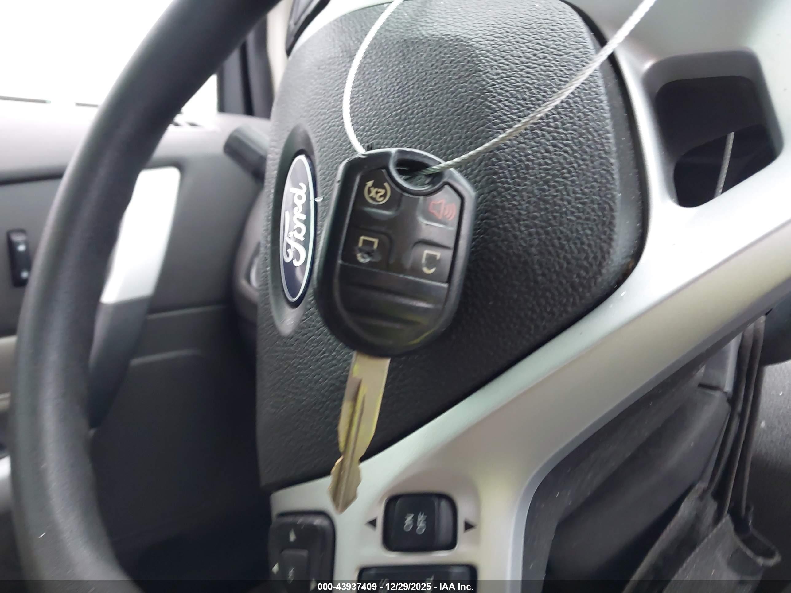 FORD EDGE image 11