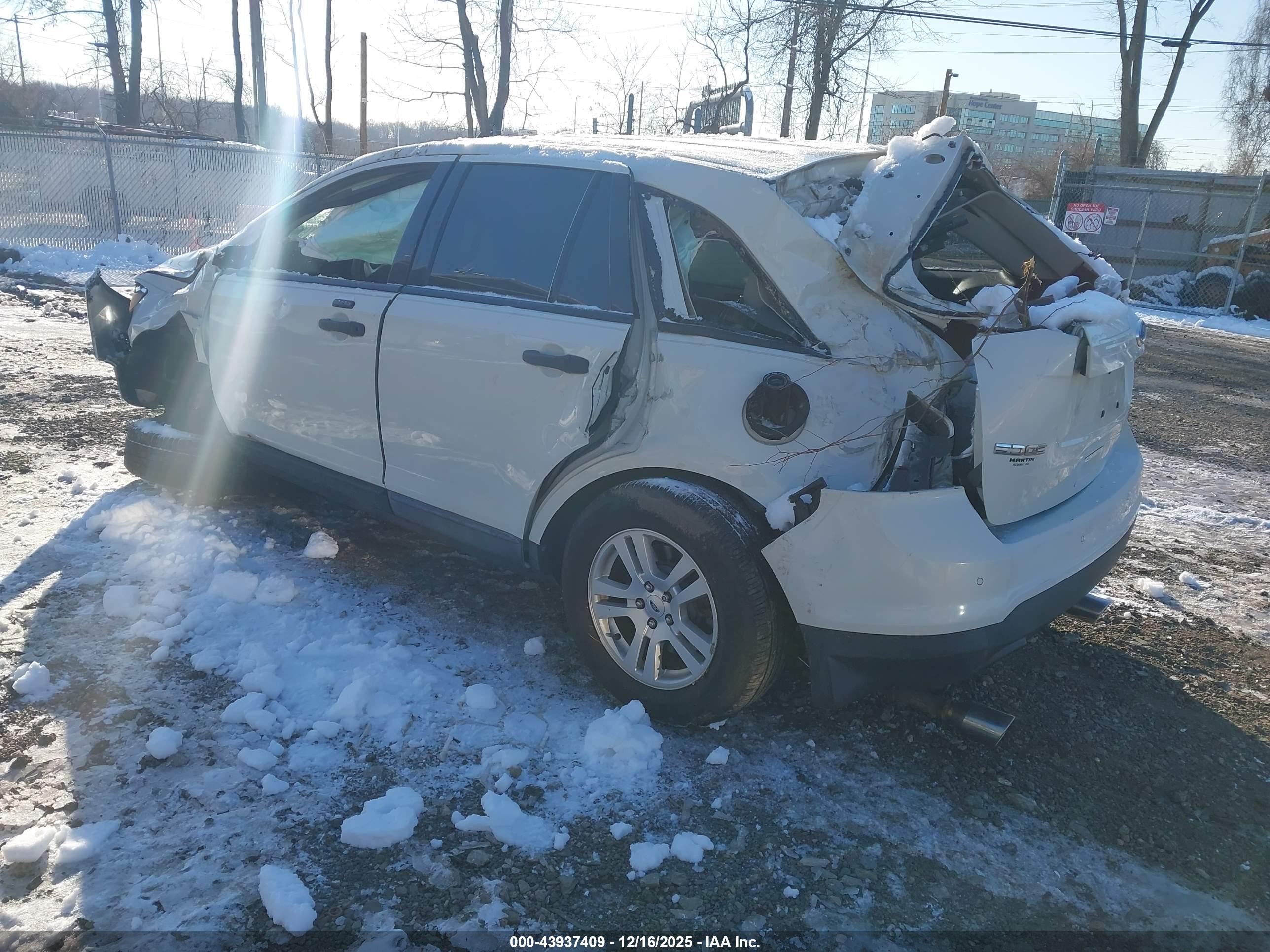FORD EDGE image 3