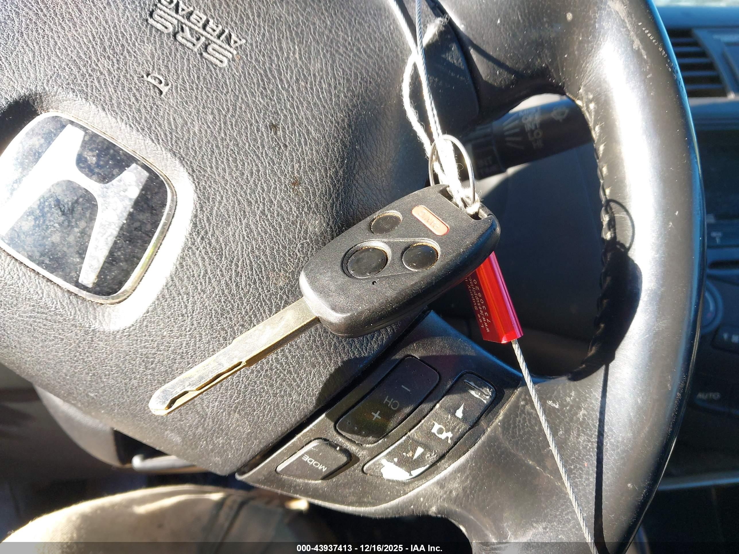 HONDA ACCORD image 11