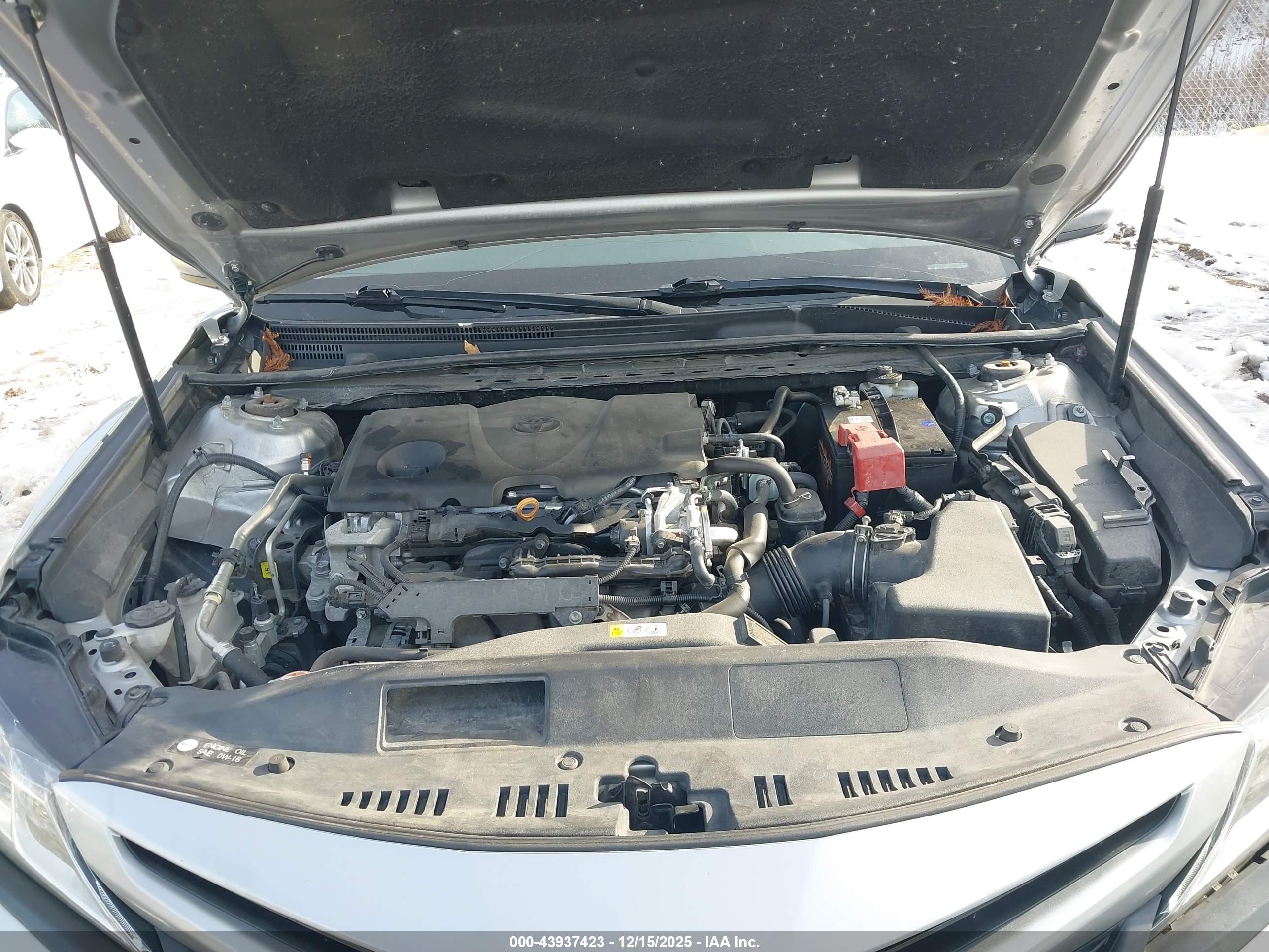 TOYOTA CAMRY image 10