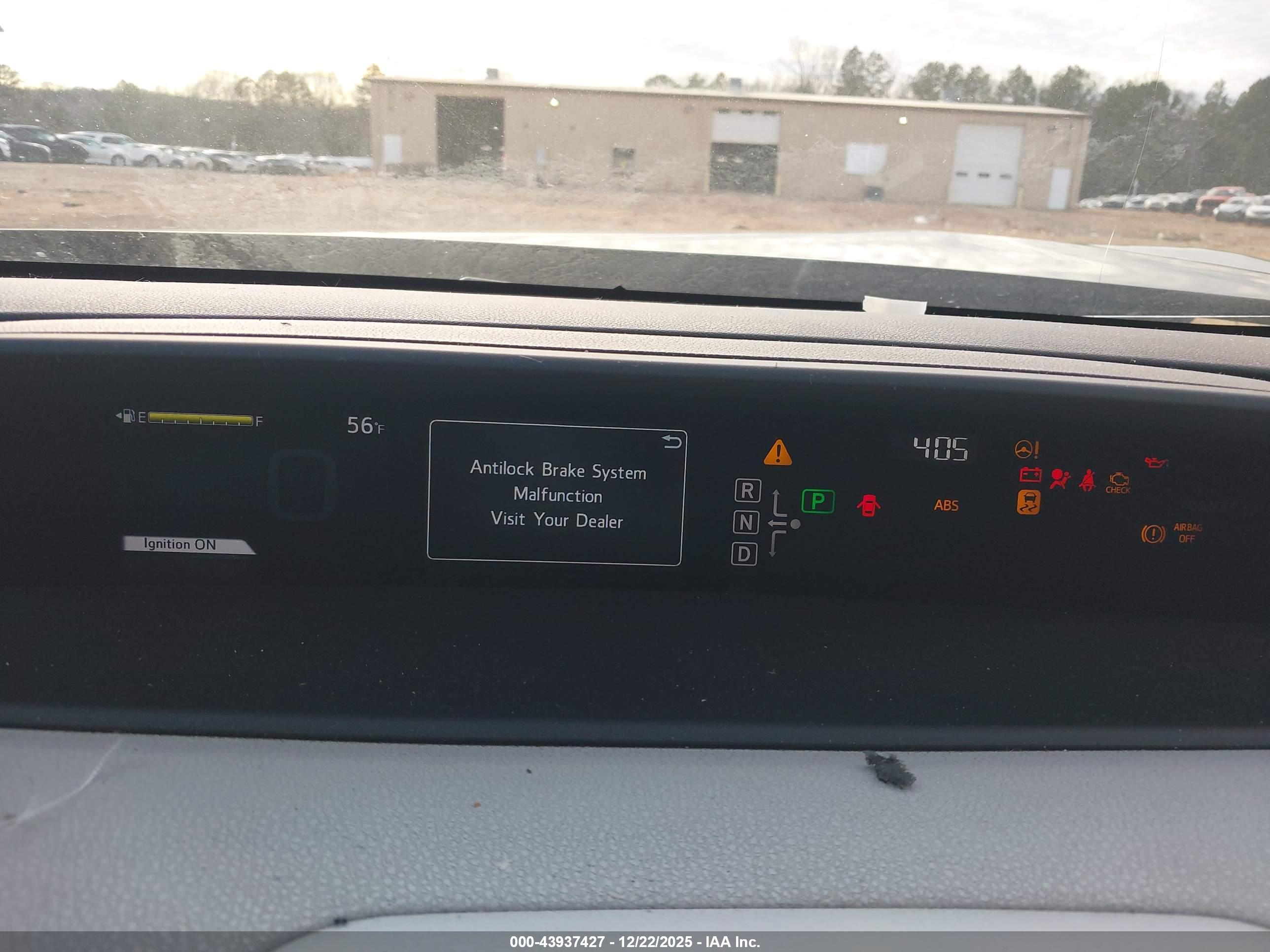 TOYOTA PRIUS image 7