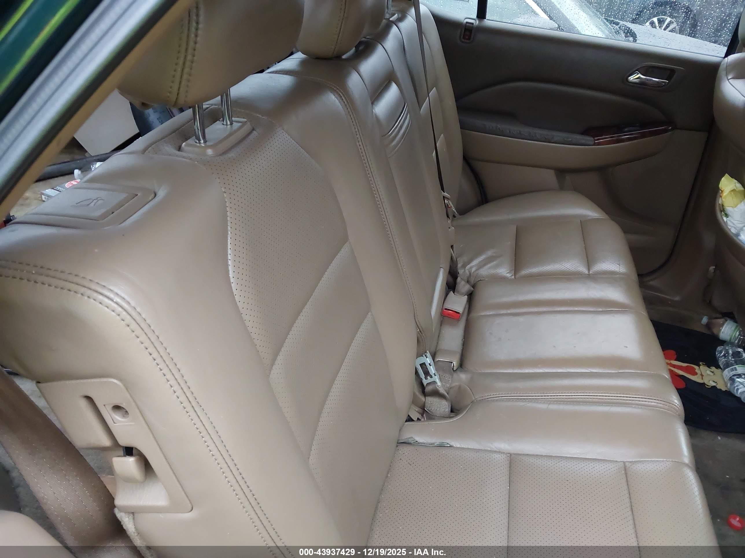 ACURA MDX image 8