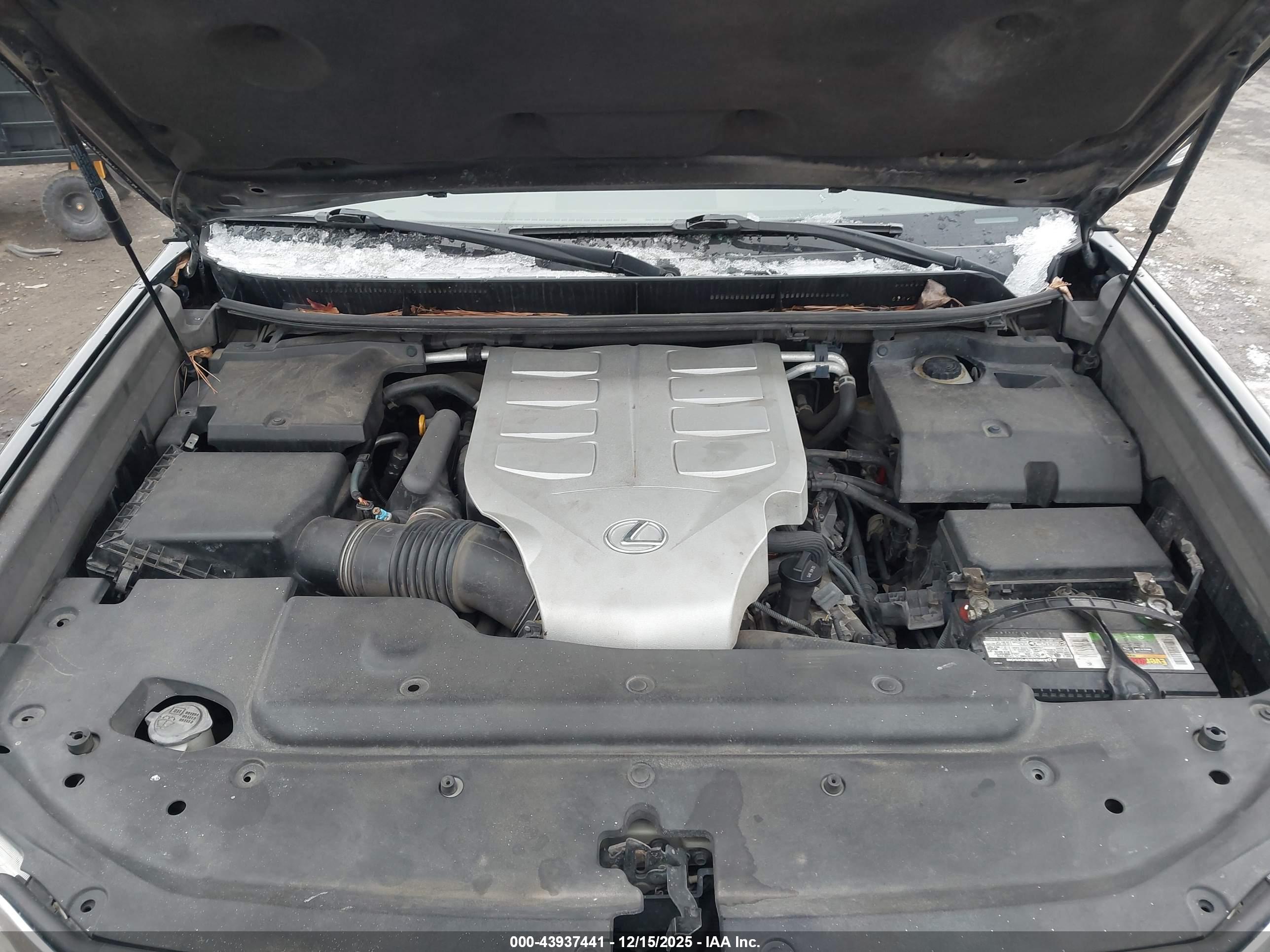 LEXUS GX image 10